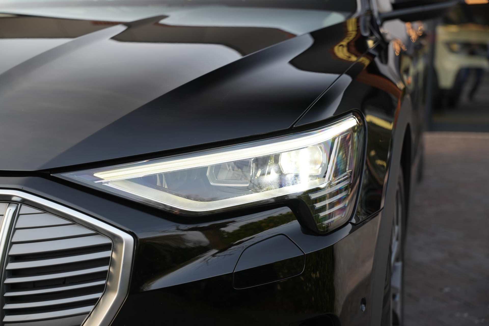 Audi e-tron 55 quattro edition 95 kWh 2020 Briljantzwart 34