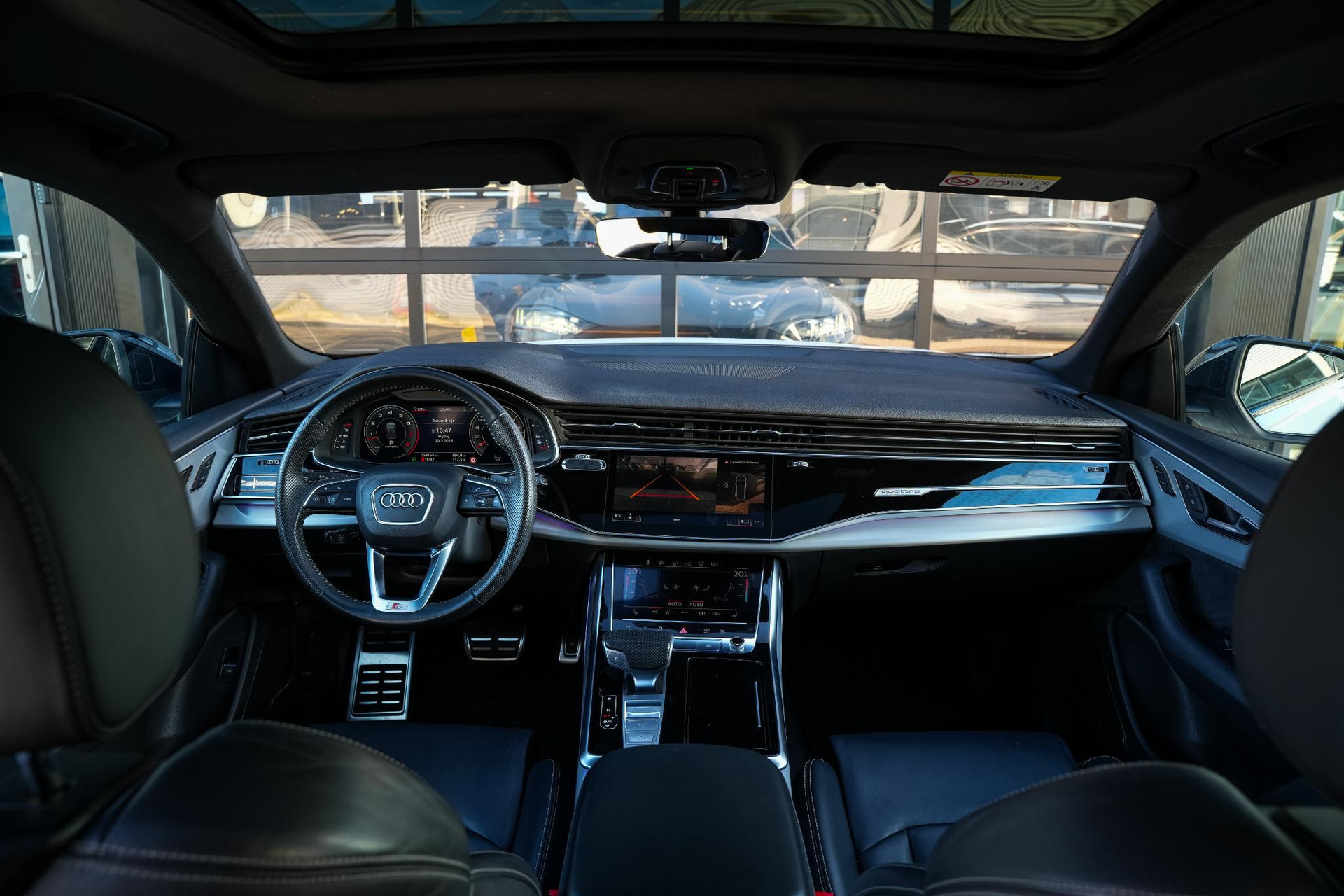 Audi Q8 55 TFSI quattro Pro Line Plus 2019 Gletsjerwit metallic 2