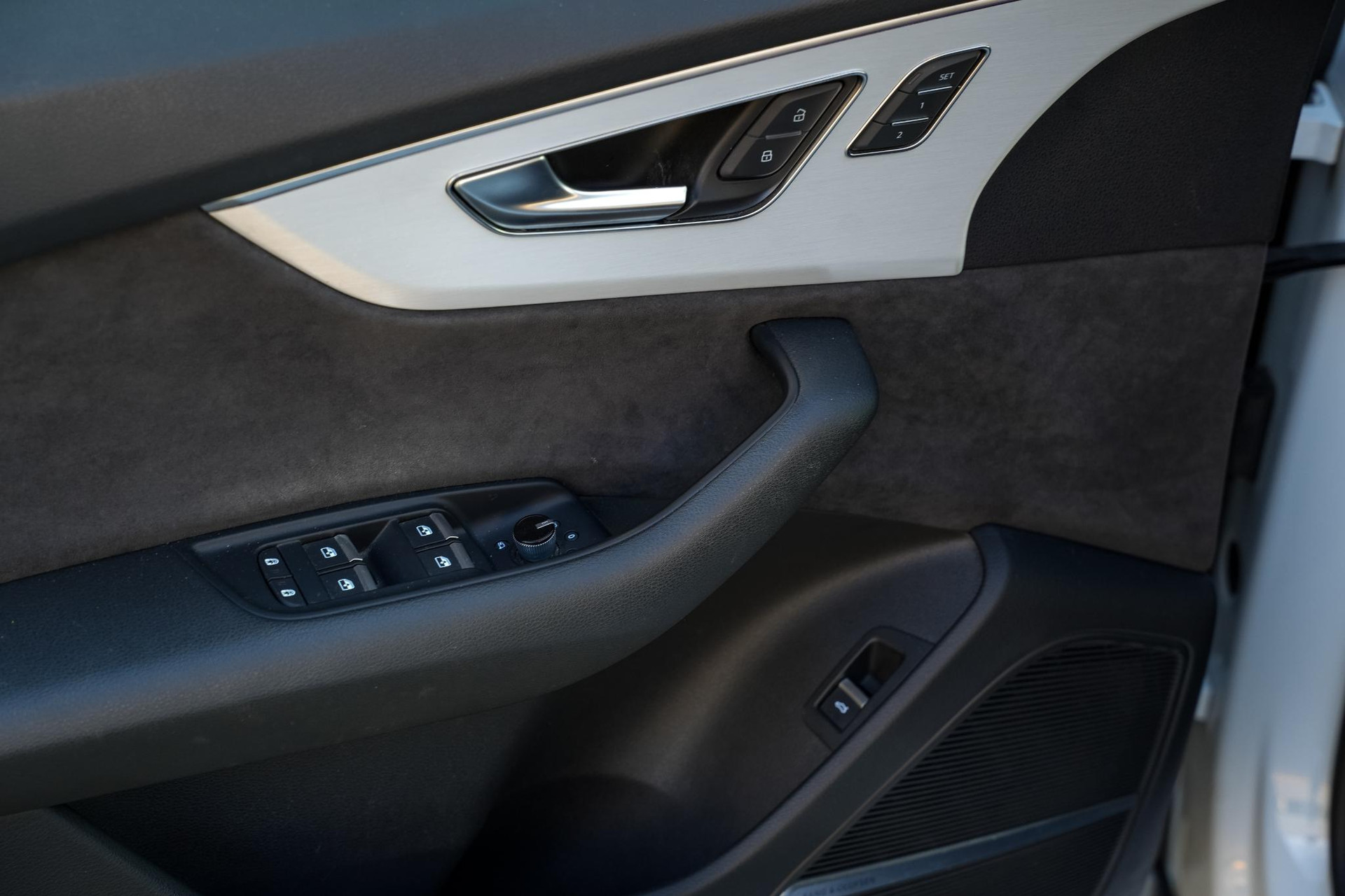 Audi Q8 55 TFSI quattro Pro Line Plus 2019 Gletsjerwit metallic 23