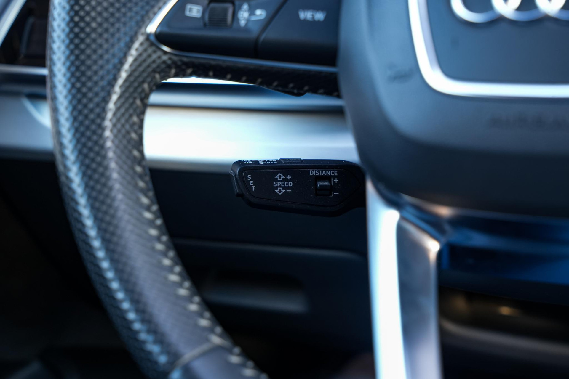 Audi Q8 55 TFSI quattro Pro Line Plus 2019 Gletsjerwit metallic 31