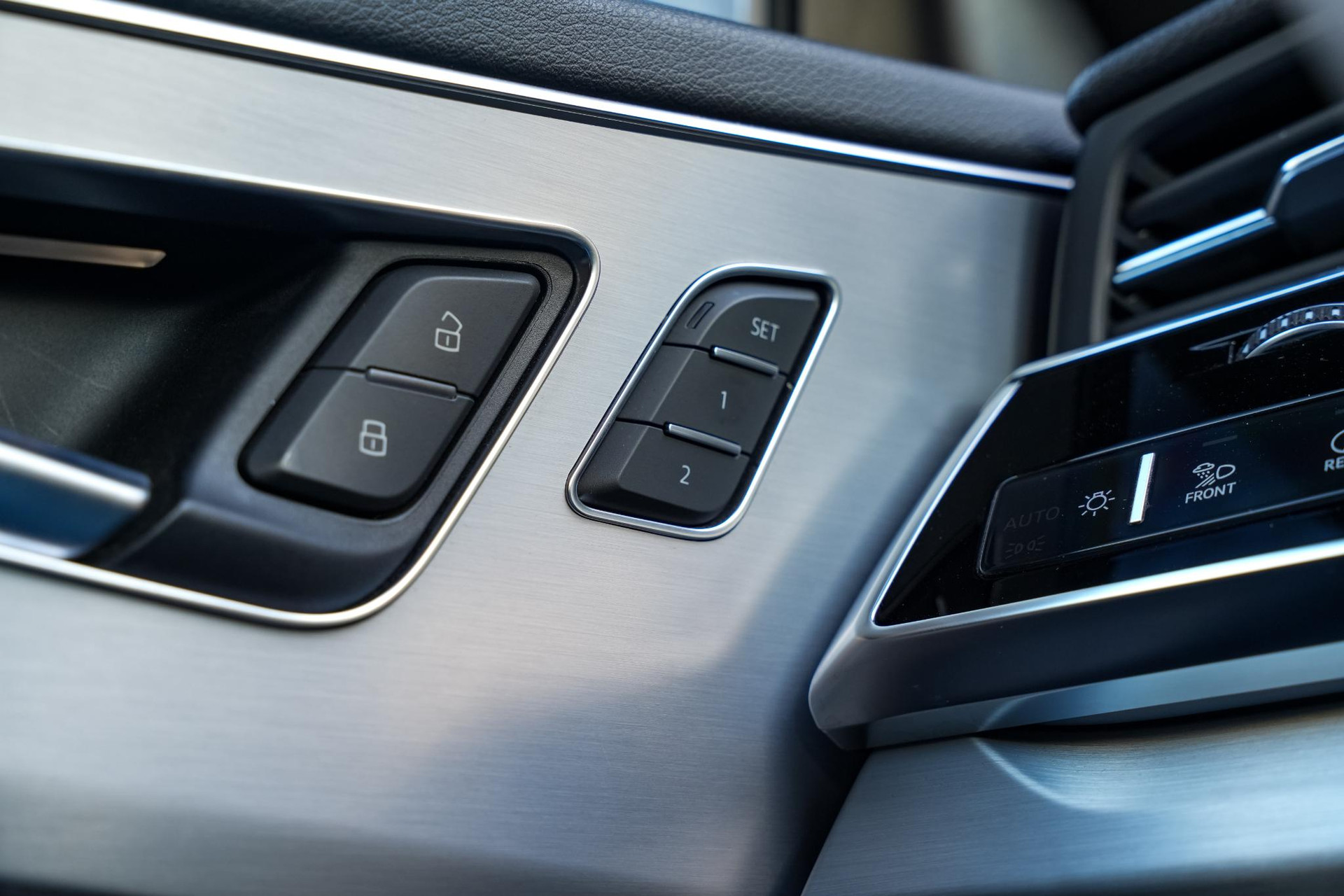 Audi Q8 55 TFSI quattro Pro Line Plus 2019 Gletsjerwit metallic 33