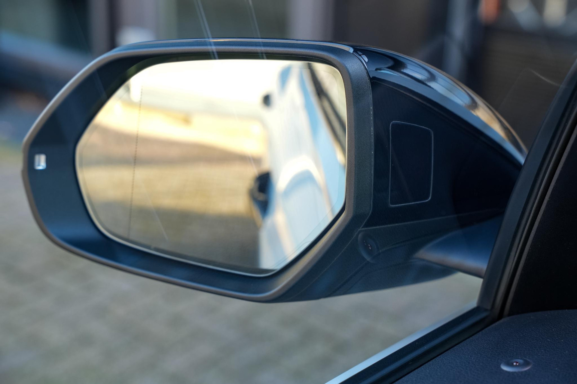 Audi Q8 55 TFSI quattro Pro Line Plus 2019 Gletsjerwit metallic 35