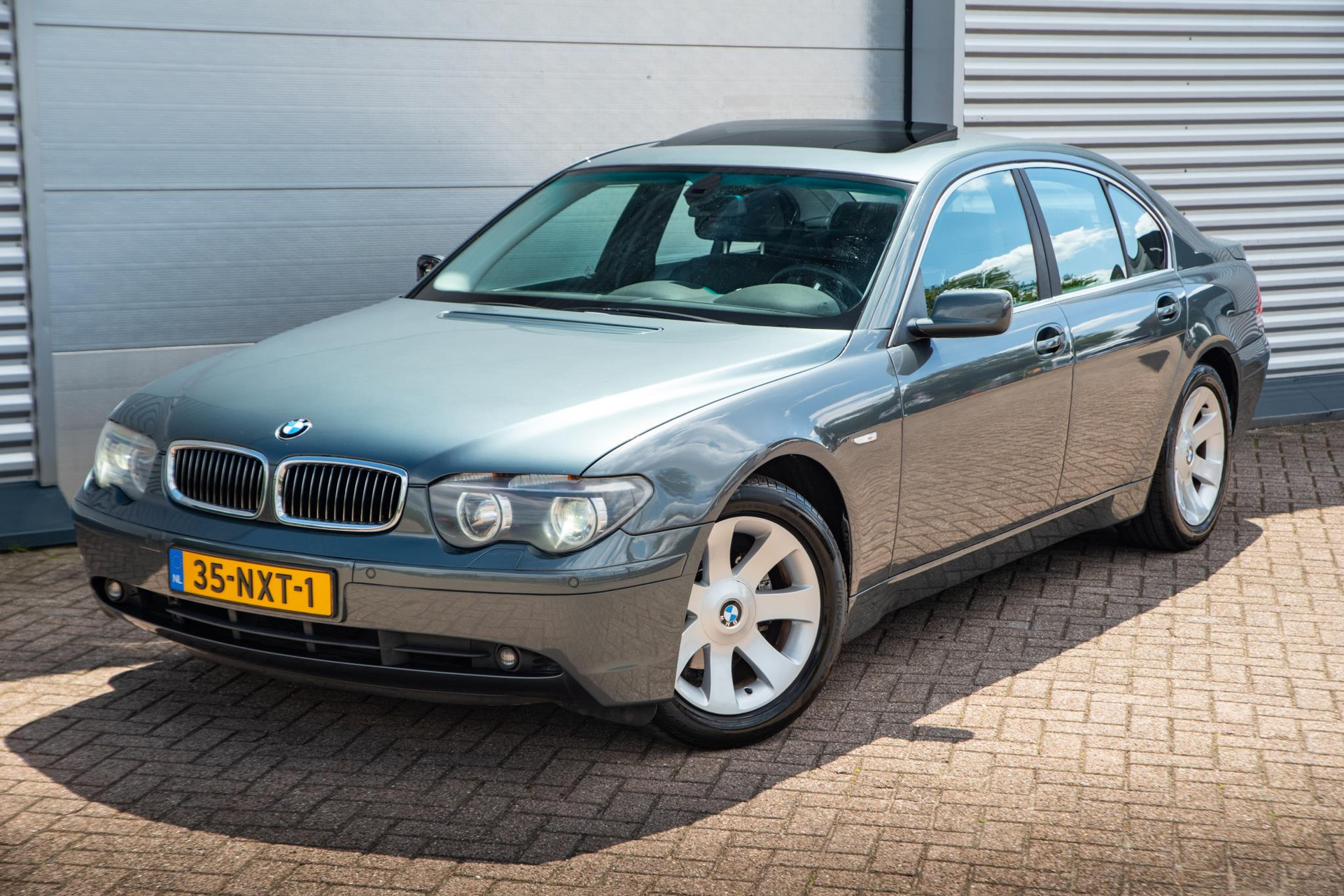 BMW 7 Serie 735i 2004  22