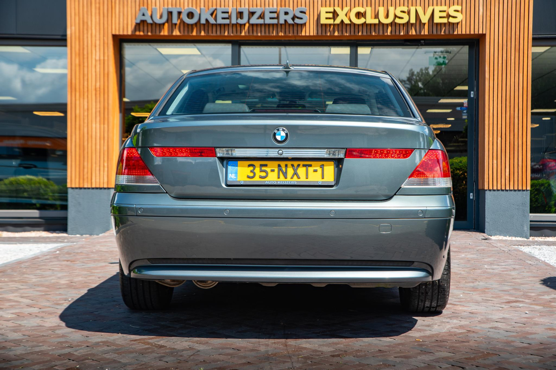 BMW 7 Serie 735i 2004  5