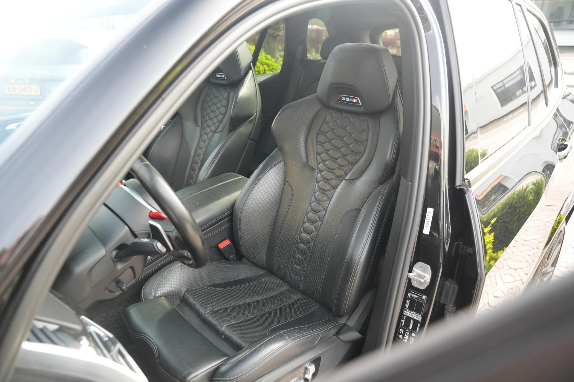 BMW X5 M 2020 BLACK SAPPHIRE METALLIC (475) 22