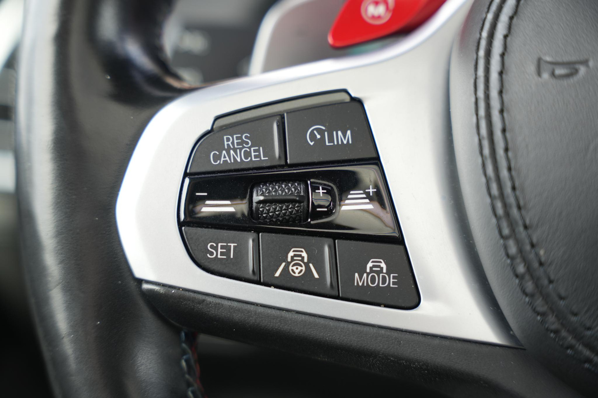 BMW X5 M 2020 BLACK SAPPHIRE METALLIC (475) 30