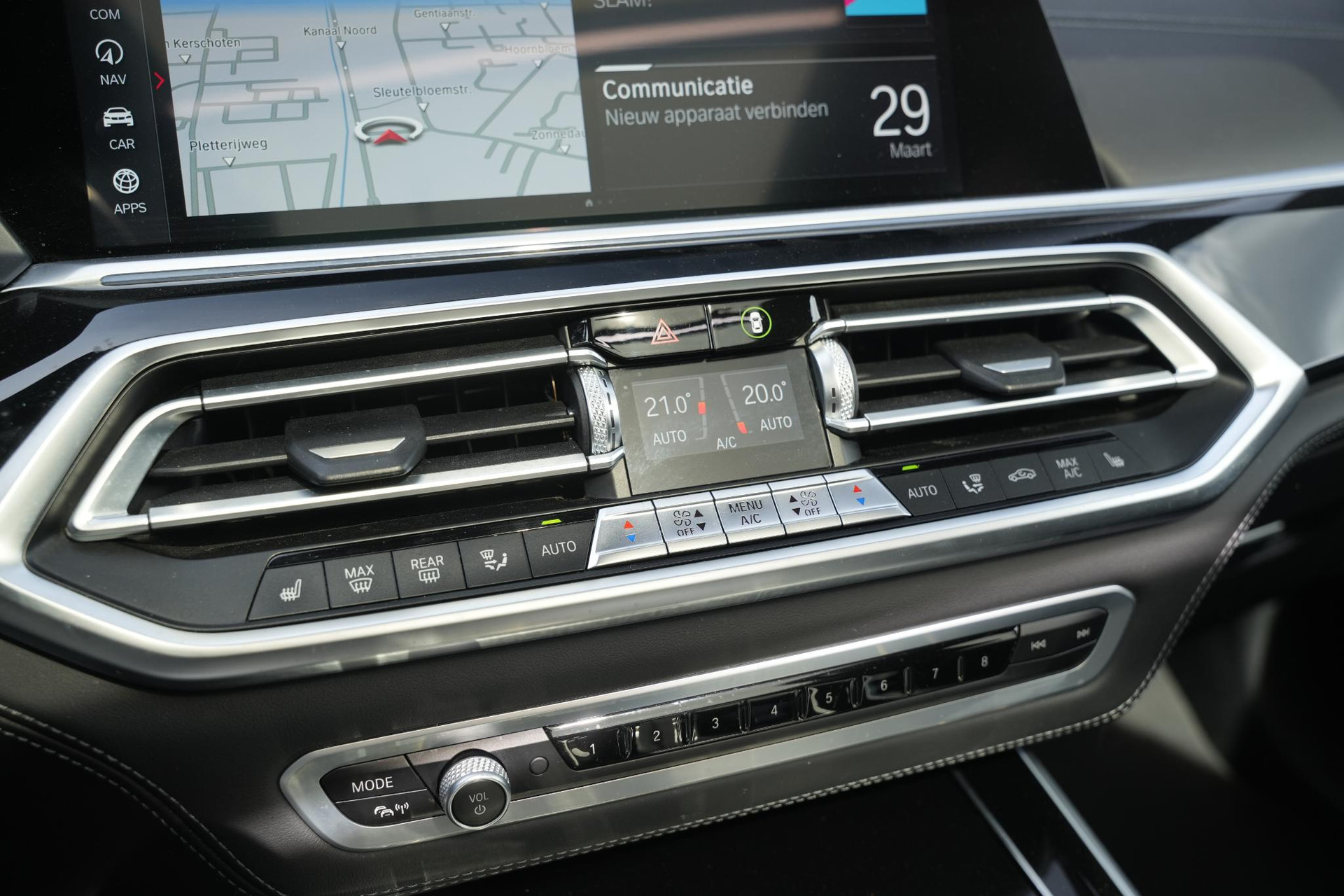 BMW X5 M 2020 BLACK SAPPHIRE METALLIC (475) 32