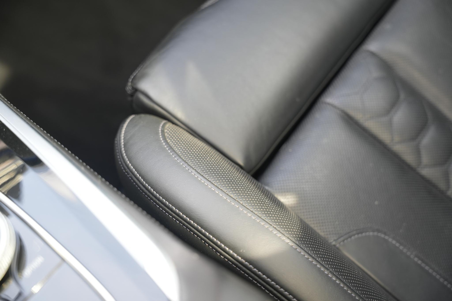 BMW X5 M 2020 BLACK SAPPHIRE METALLIC (475) 38