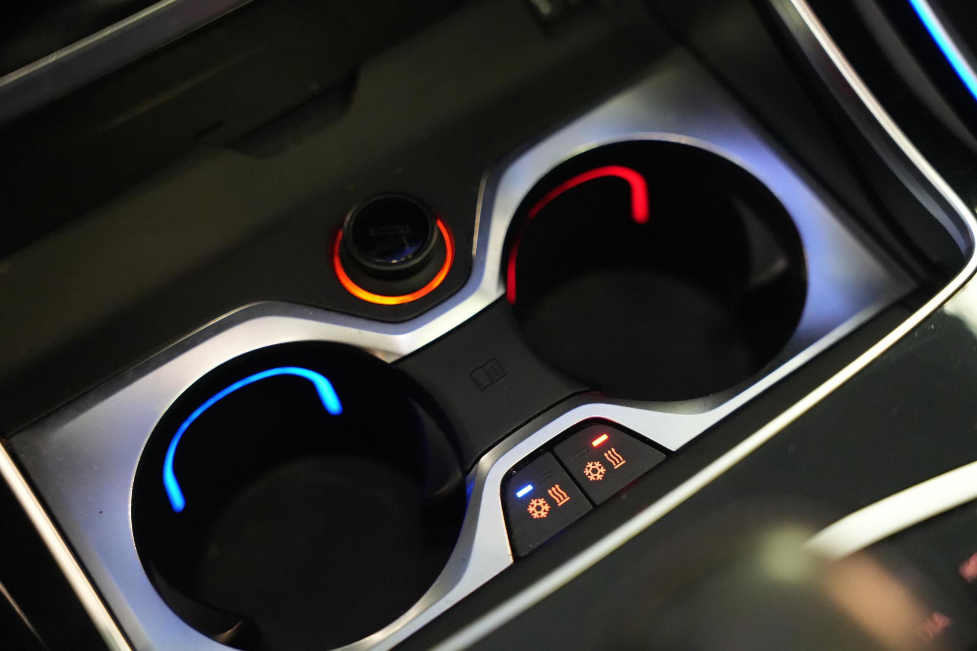 BMW X5 M 2020 BLACK SAPPHIRE METALLIC (475) 50