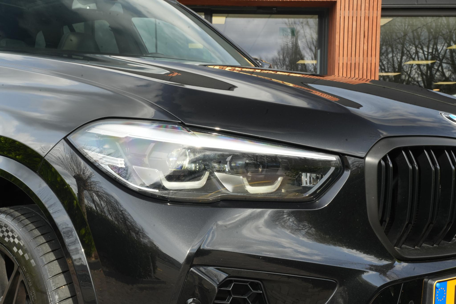 BMW X5 M 2020 BLACK SAPPHIRE METALLIC (475) 9