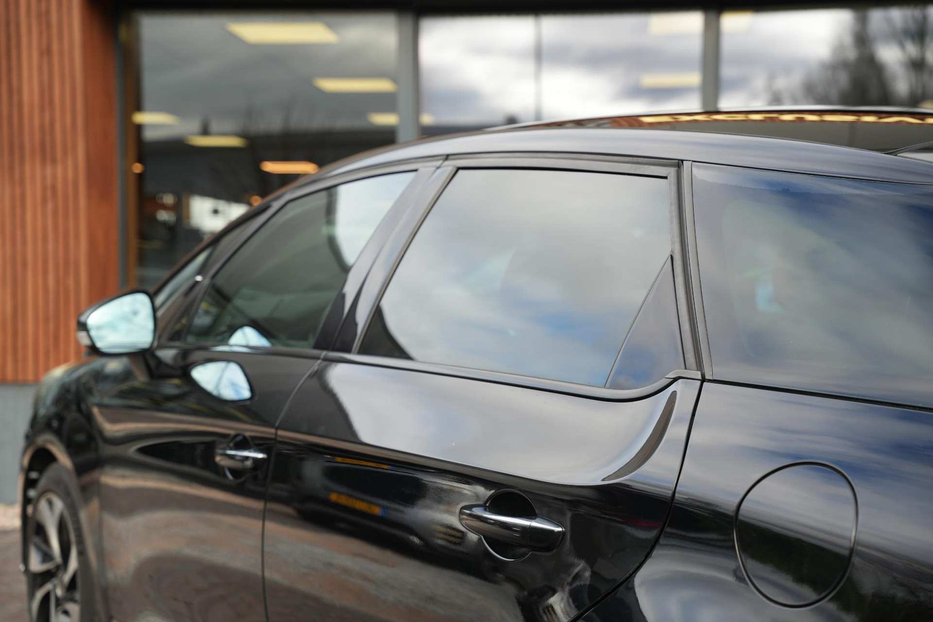 Citroën DS5 1.6 THP So Chic 2013 Metallic of parelmoerlak noir perla nera 16