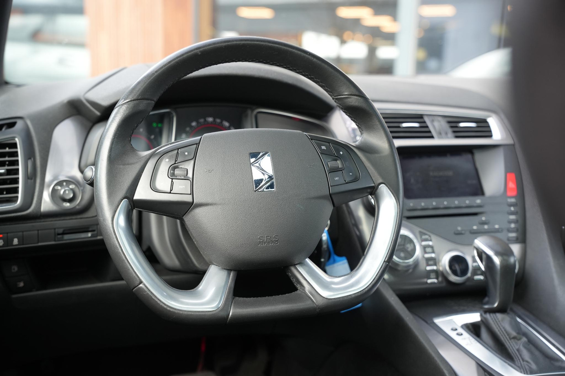 Citroën DS5 1.6 THP So Chic 2013 Metallic of parelmoerlak noir perla nera 6