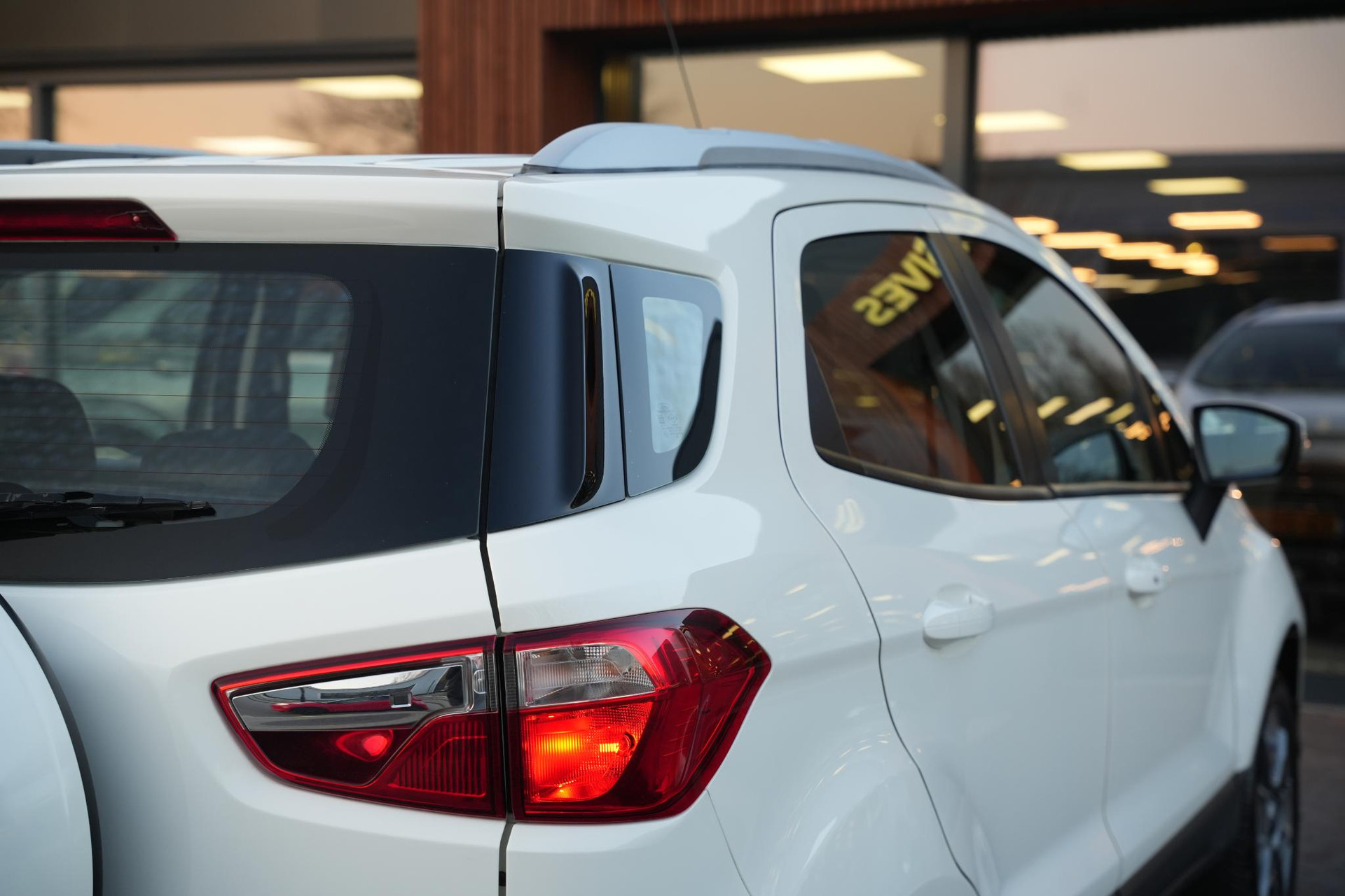 Ford EcoSport 1.0 EcoBoost Titanium 2015 Diamond White # 2 (Pnzad) 16