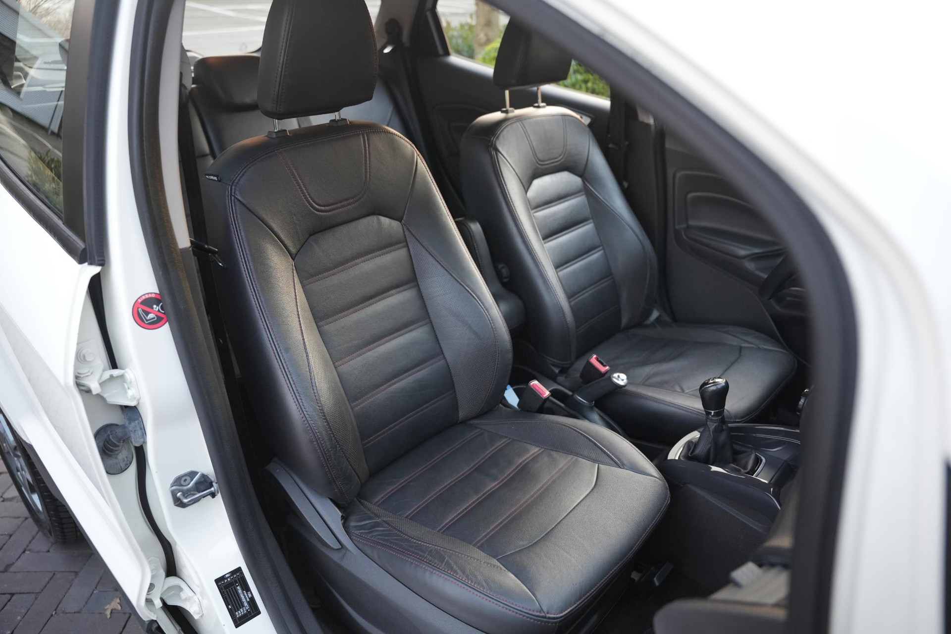 Ford EcoSport 1.0 EcoBoost Titanium 2015 Diamond White # 2 (Pnzad) 21