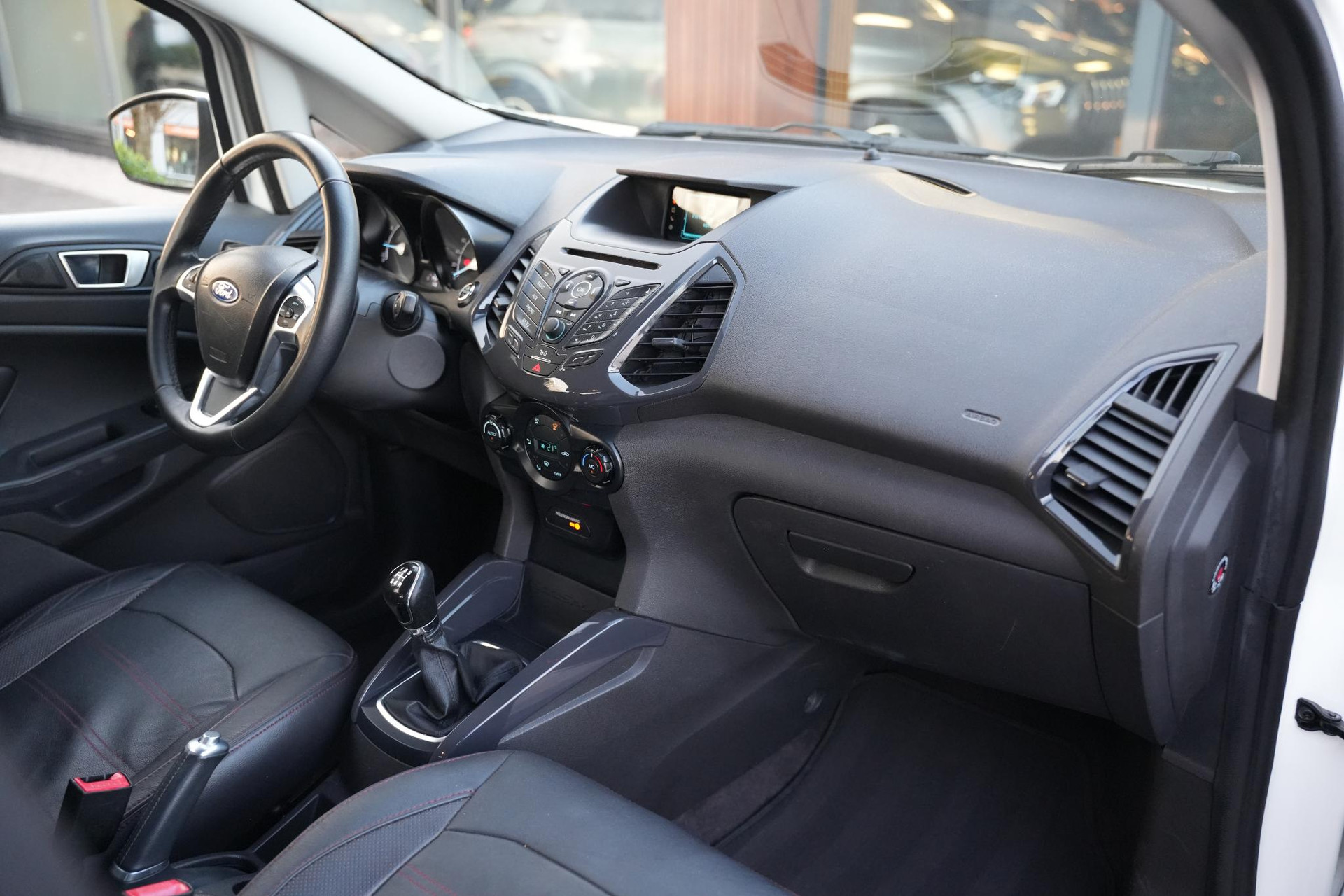 Ford EcoSport 1.0 EcoBoost Titanium 2015 Diamond White # 2 (Pnzad) 22