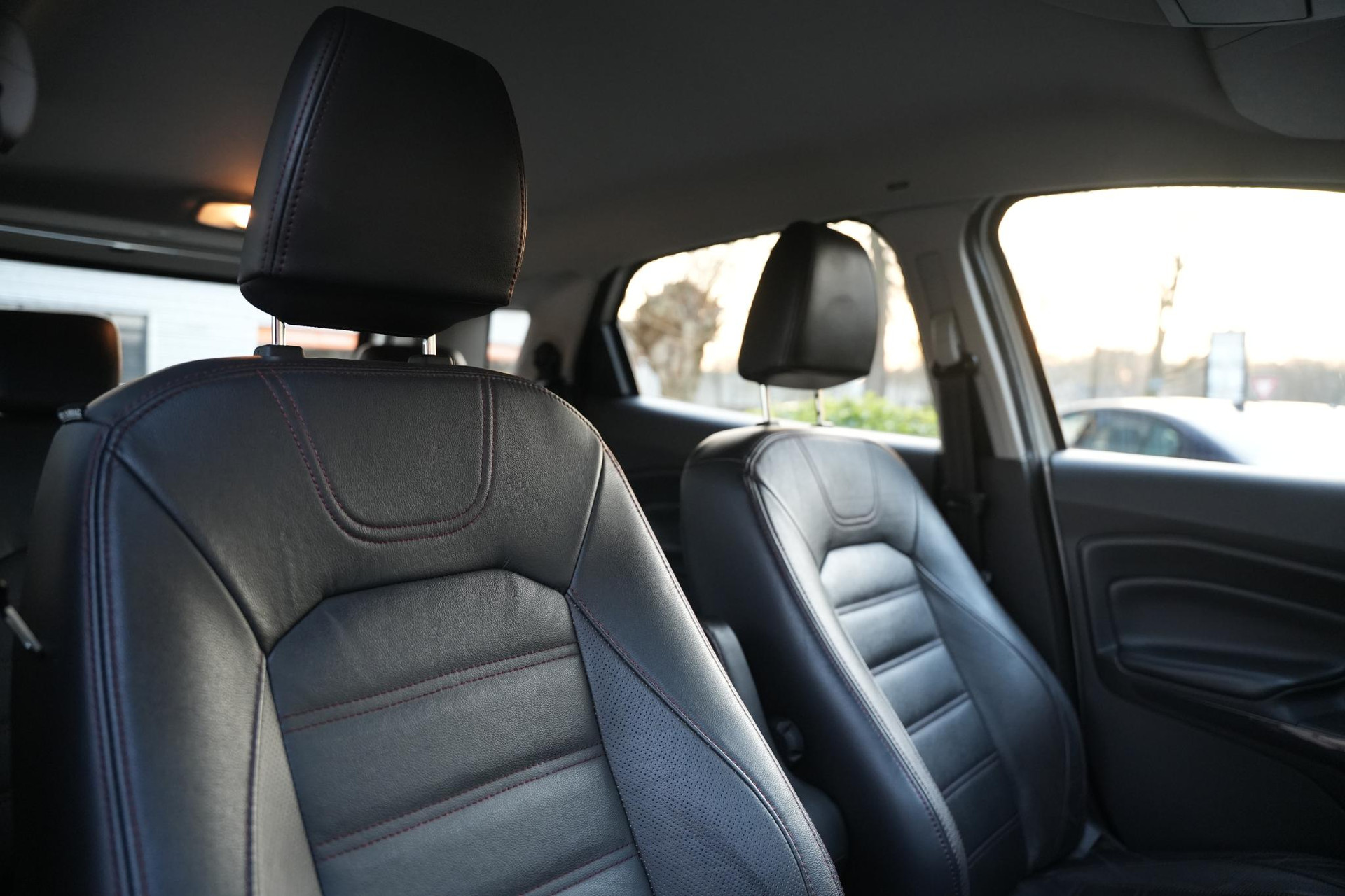 Ford EcoSport 1.0 EcoBoost Titanium 2015 Diamond White # 2 (Pnzad) 23