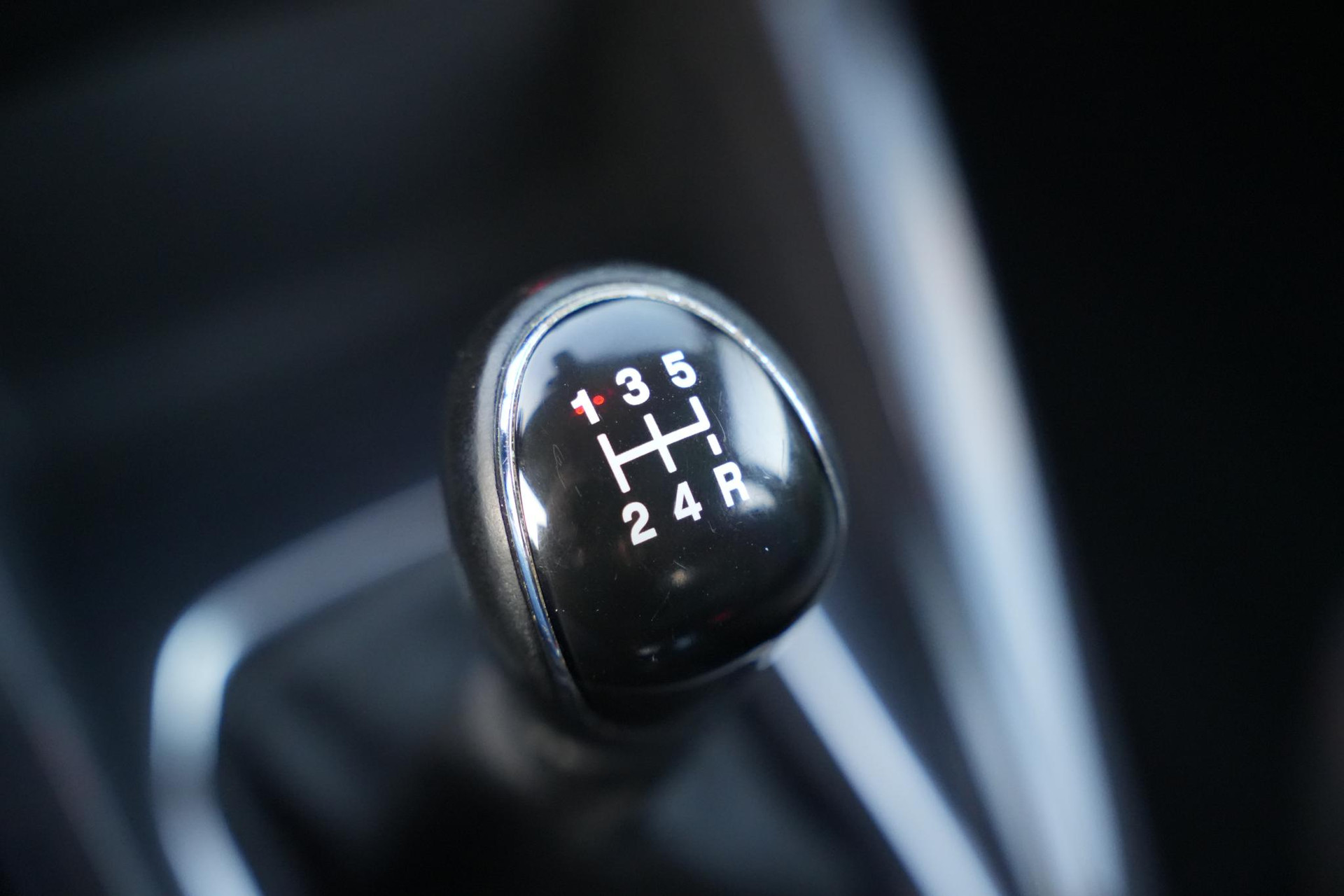 Ford EcoSport 1.0 EcoBoost Titanium 2015 Diamond White # 2 (Pnzad) 32