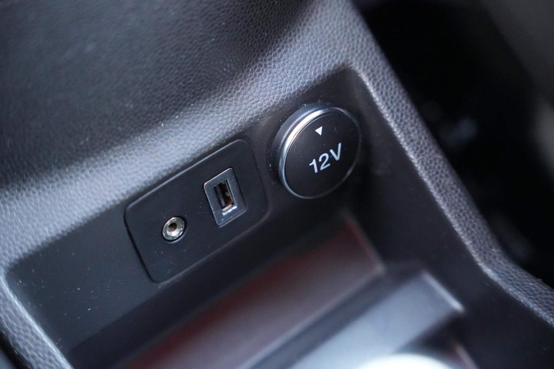 Ford EcoSport 1.0 EcoBoost Titanium 2015 Diamond White # 2 (Pnzad) 33