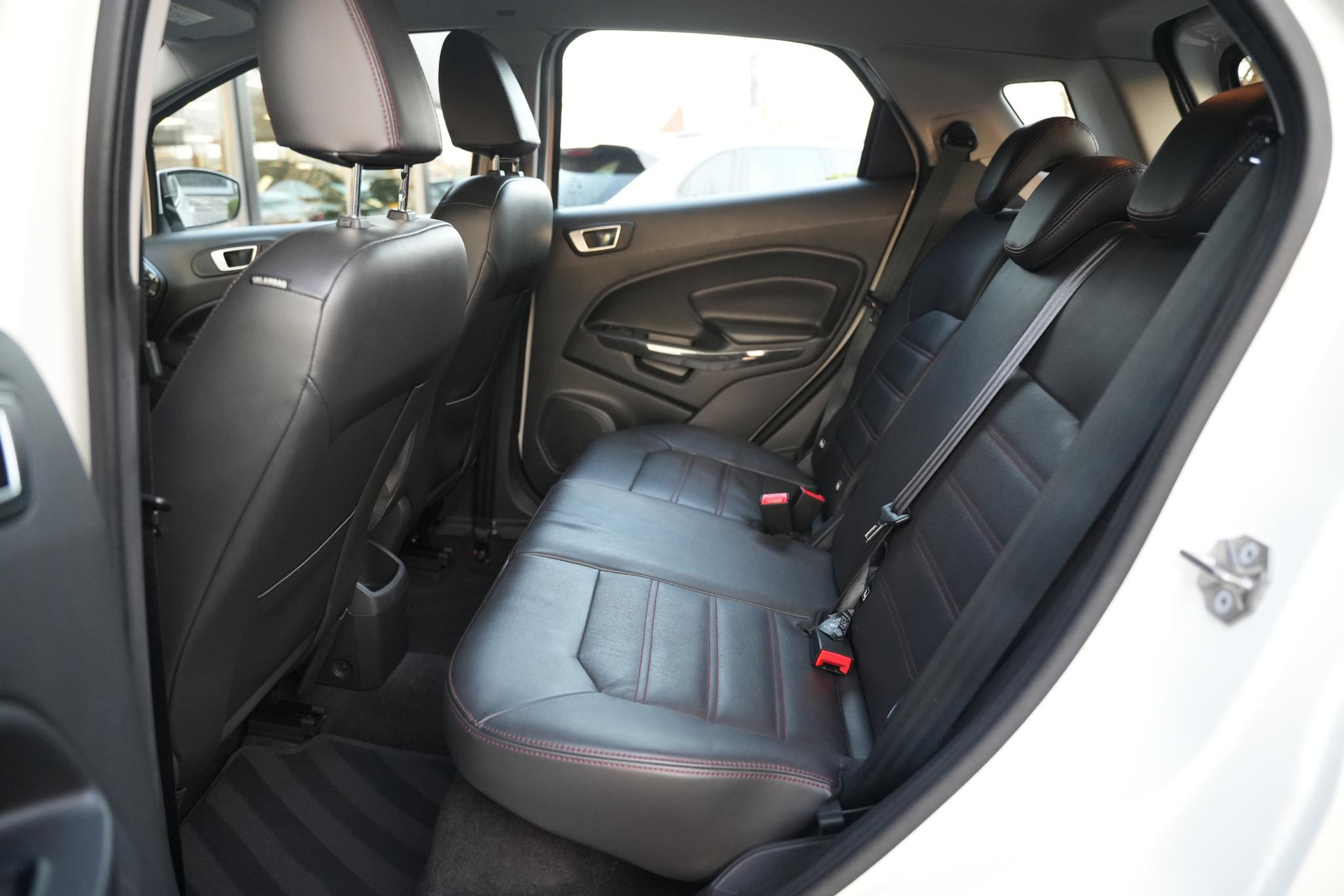 Ford EcoSport 1.0 EcoBoost Titanium 2015 Diamond White # 2 (Pnzad) 8