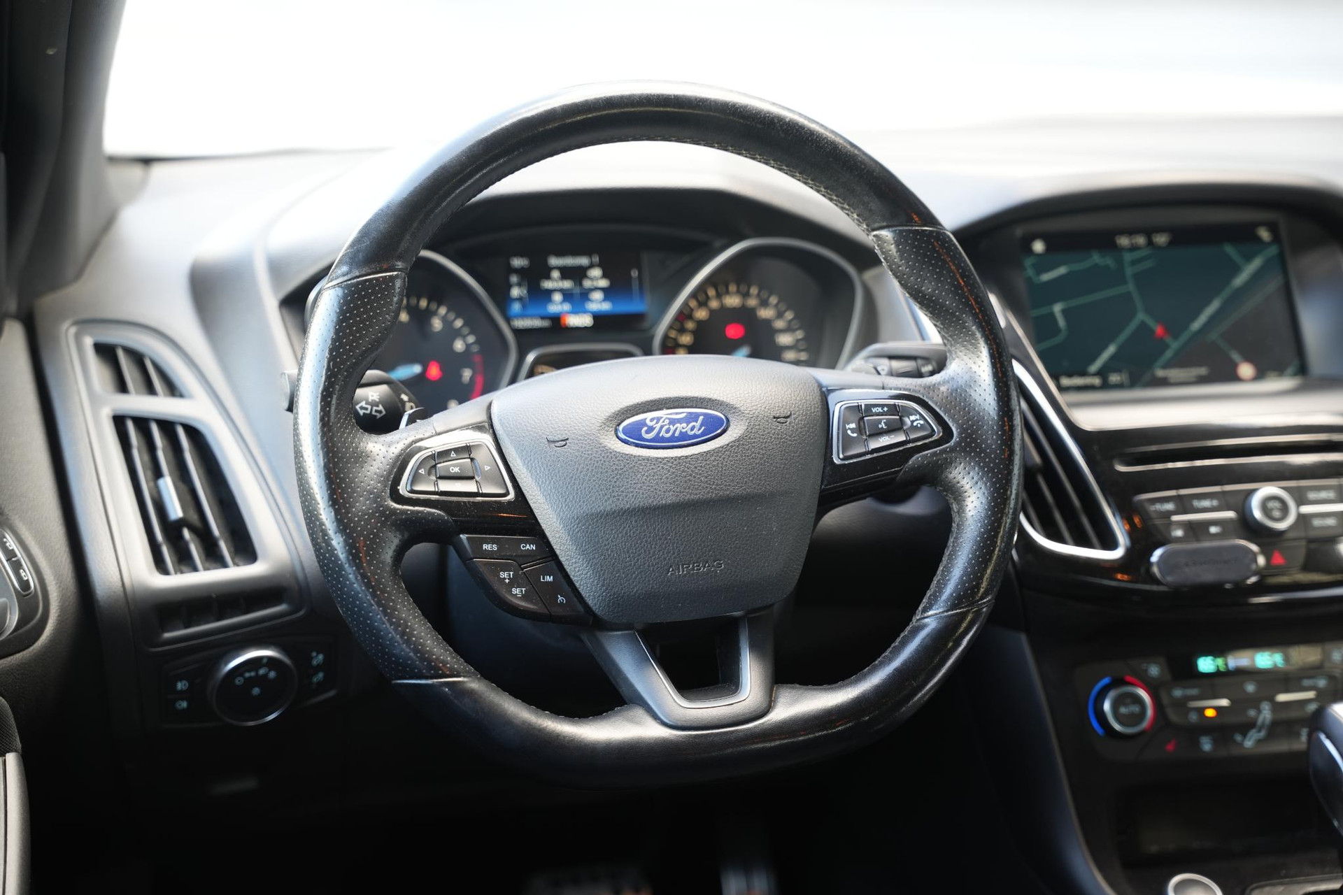 Ford Focus 1.5 ST-Line 182 2017  14