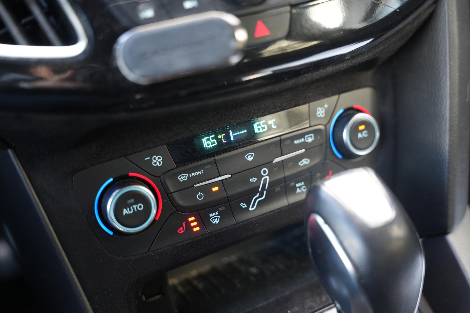 Ford Focus 1.5 ST-Line 182 2017  24