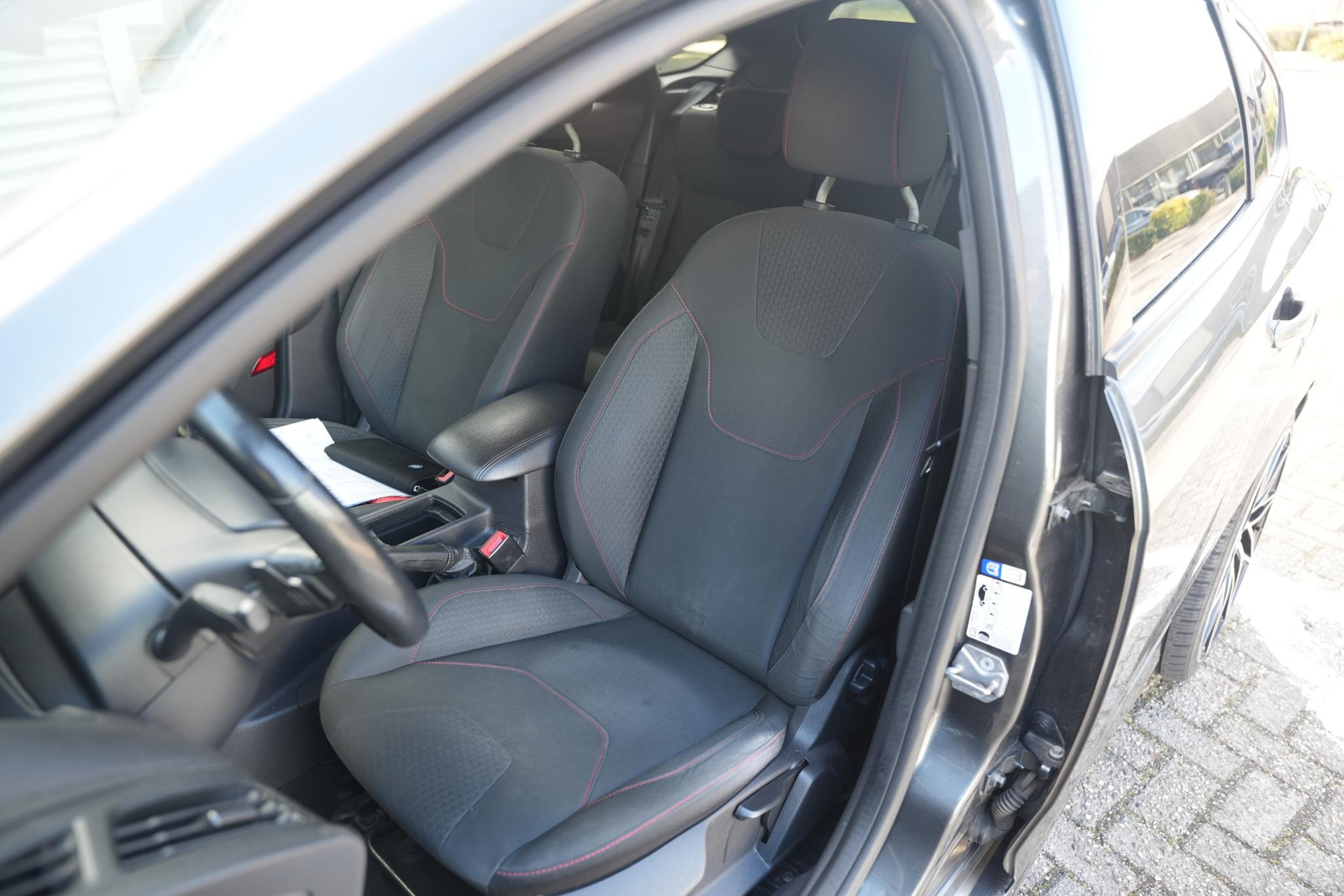 Ford Focus 1.5 ST-Line 182 2017  4