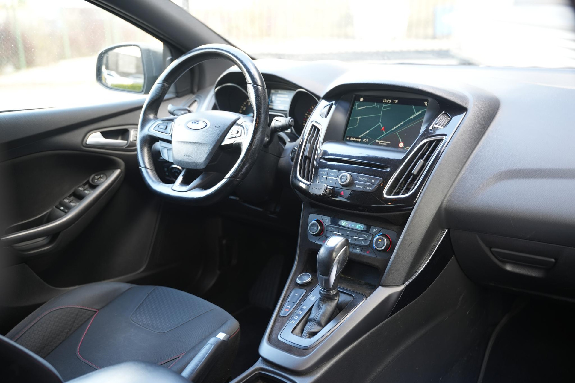 Ford Focus 1.5 ST-Line 182 2017  8