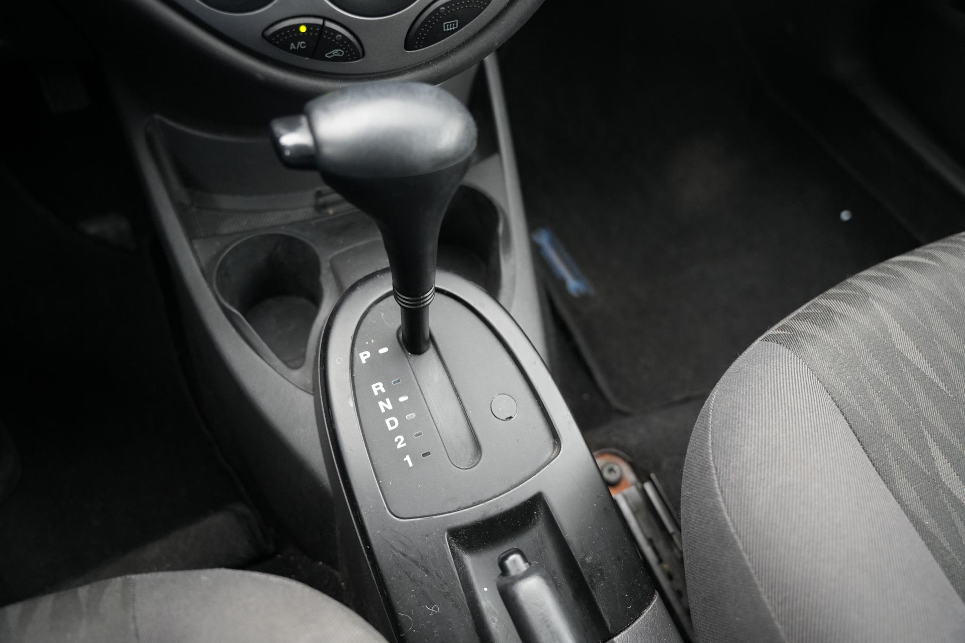 Ford Focus 1.6-16V Trend 2003  16