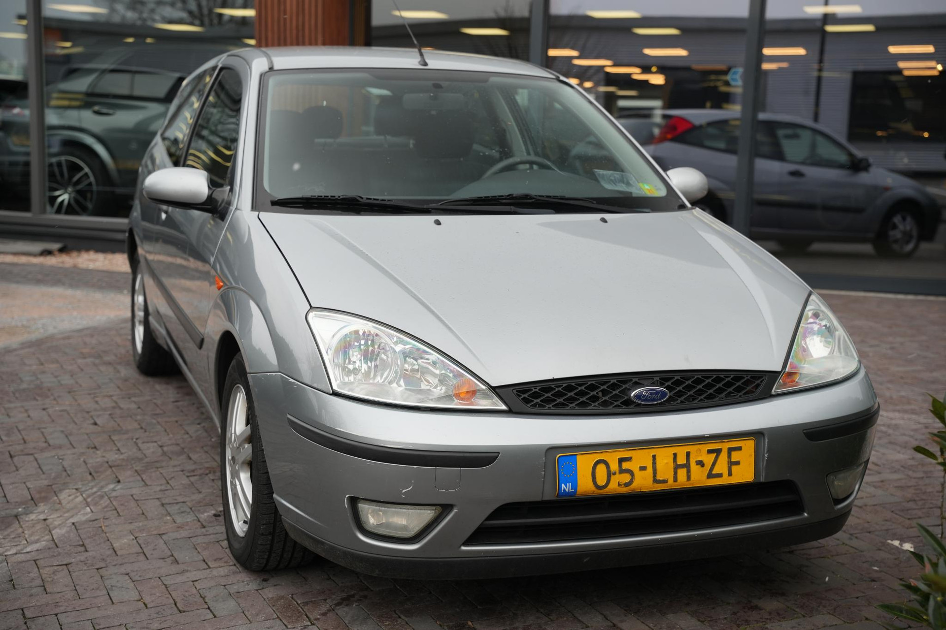 Ford Focus 1.6-16V Trend 2003  4