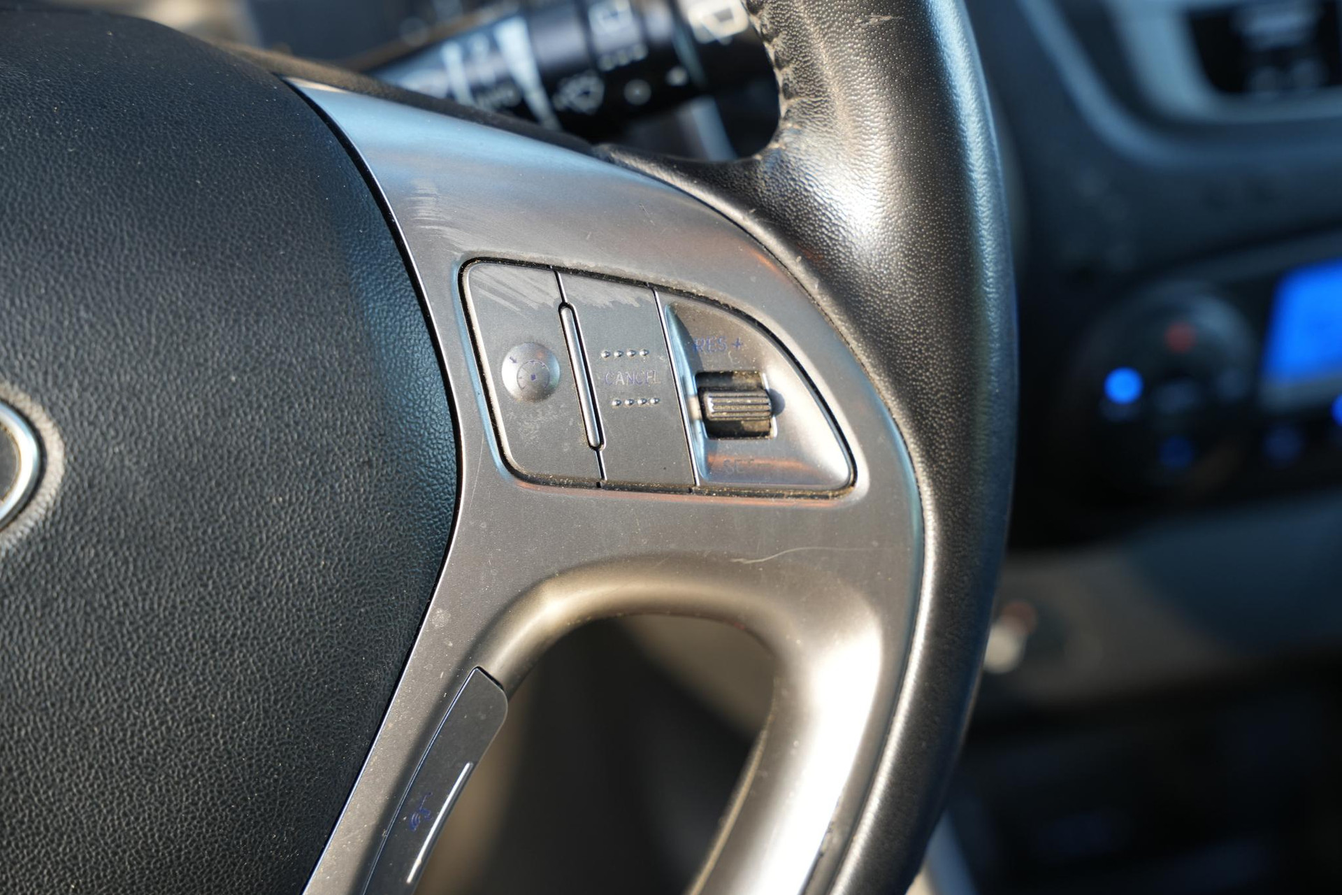 Hyundai ix35 2.0i i-Catcher 2010 Black Pearl (1K) 19