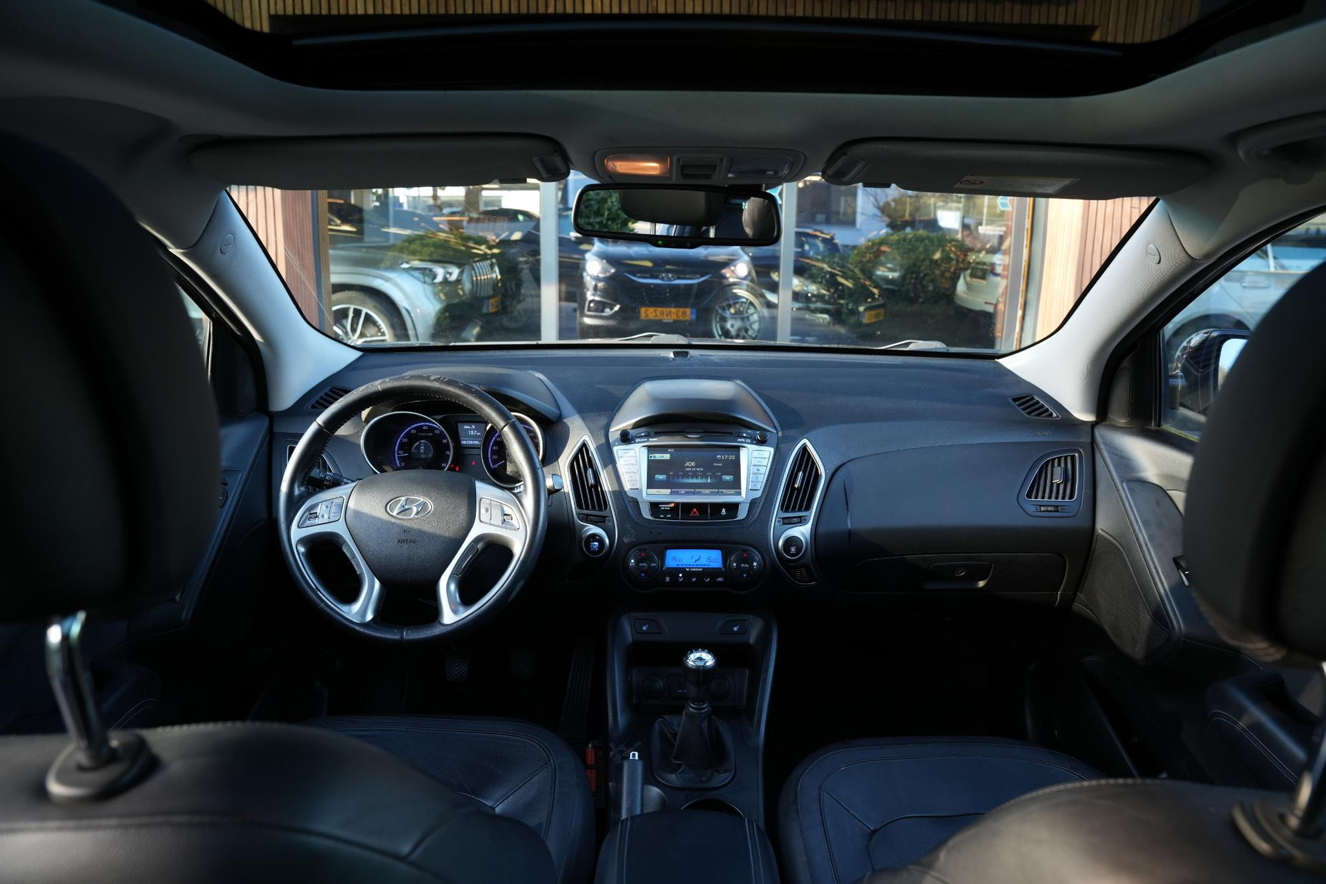 Hyundai ix35 2.0i i-Catcher 2010 Black Pearl (1K) 2