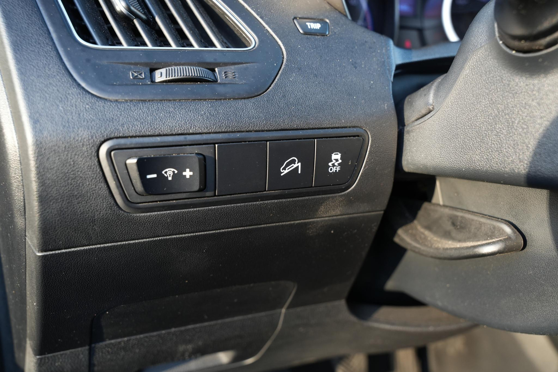 Hyundai ix35 2.0i i-Catcher 2010 Black Pearl (1K) 21