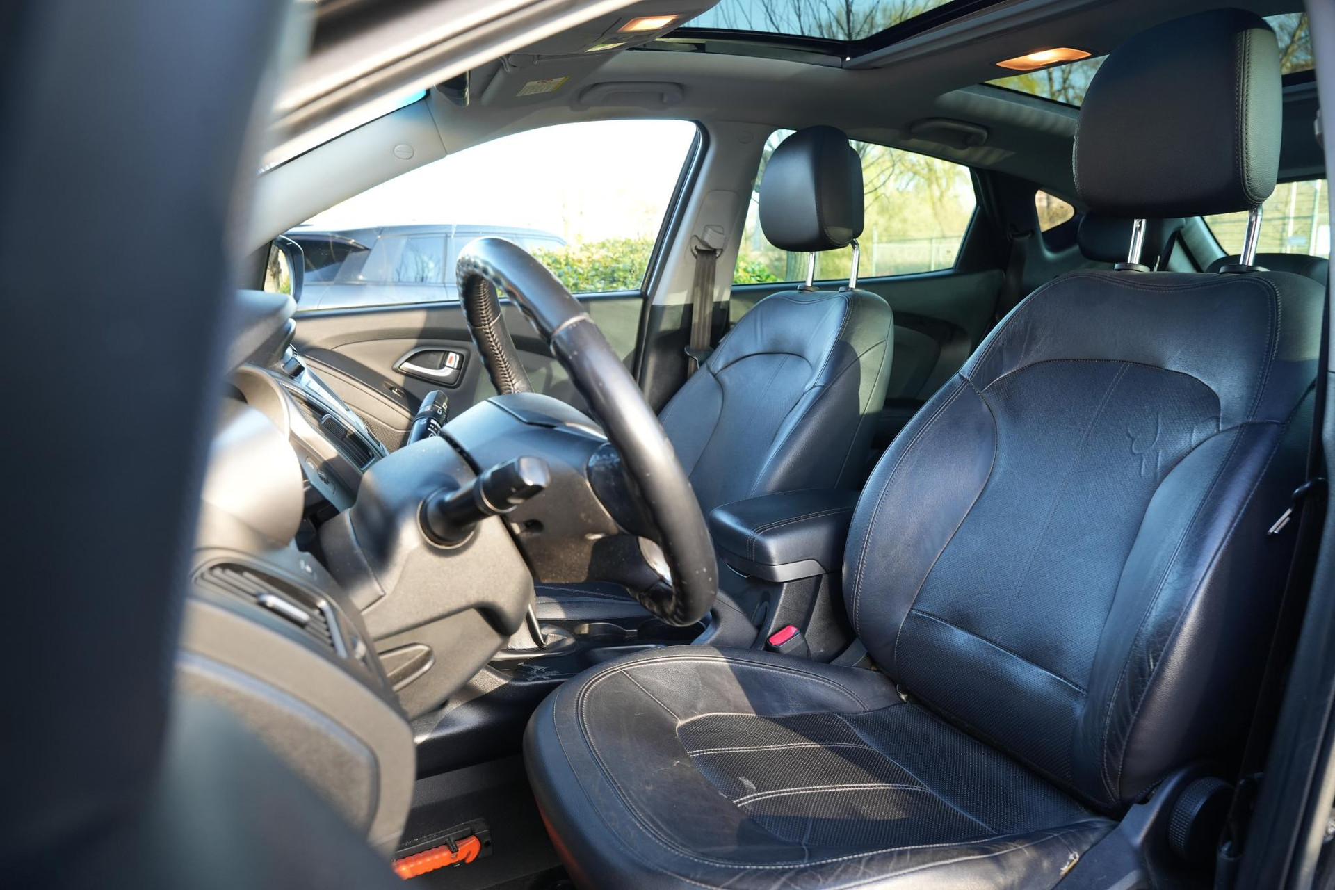 Hyundai ix35 2.0i i-Catcher 2010 Black Pearl (1K) 8