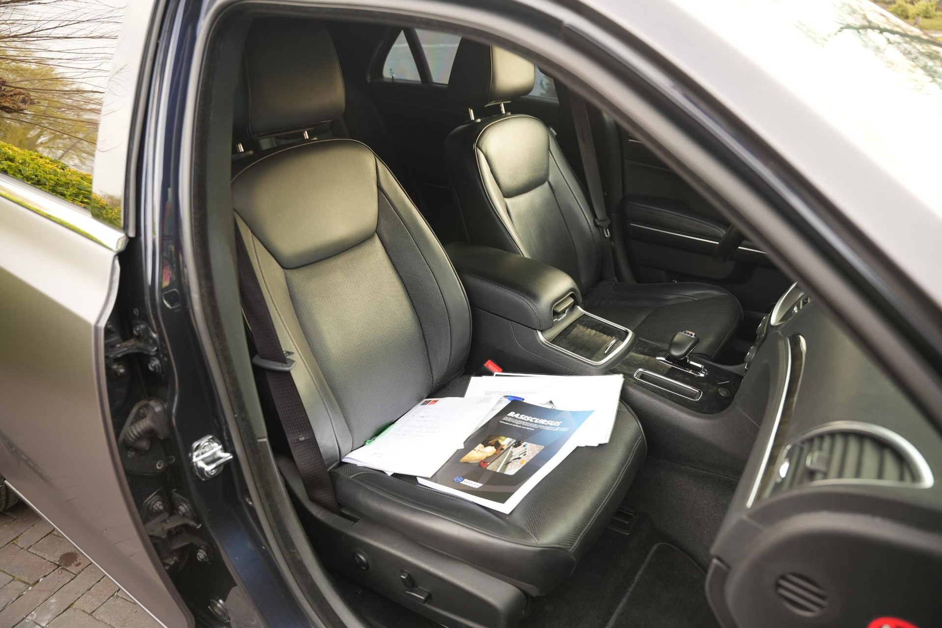 Lancia Thema 3.6 V6 Platinum 2013  18