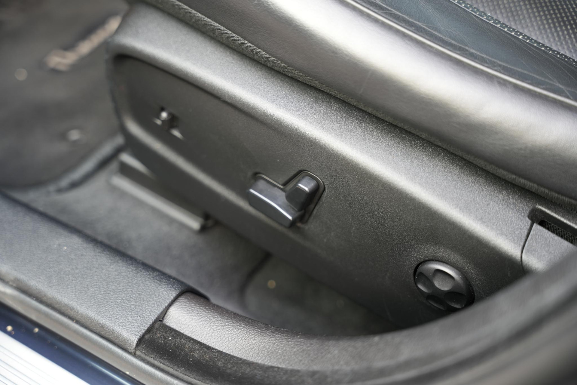 Lancia Thema 3.6 V6 Platinum 2013  23