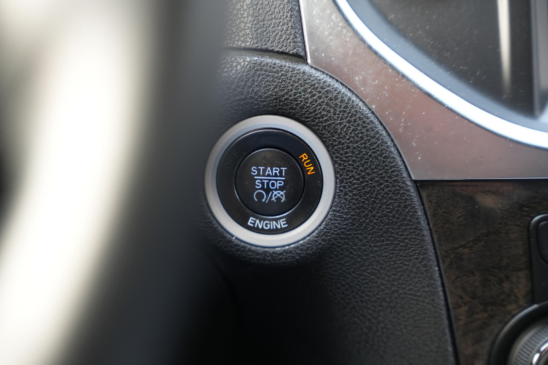 Lancia Thema 3.6 V6 Platinum Gepantserd / Armoured B4 2013  40