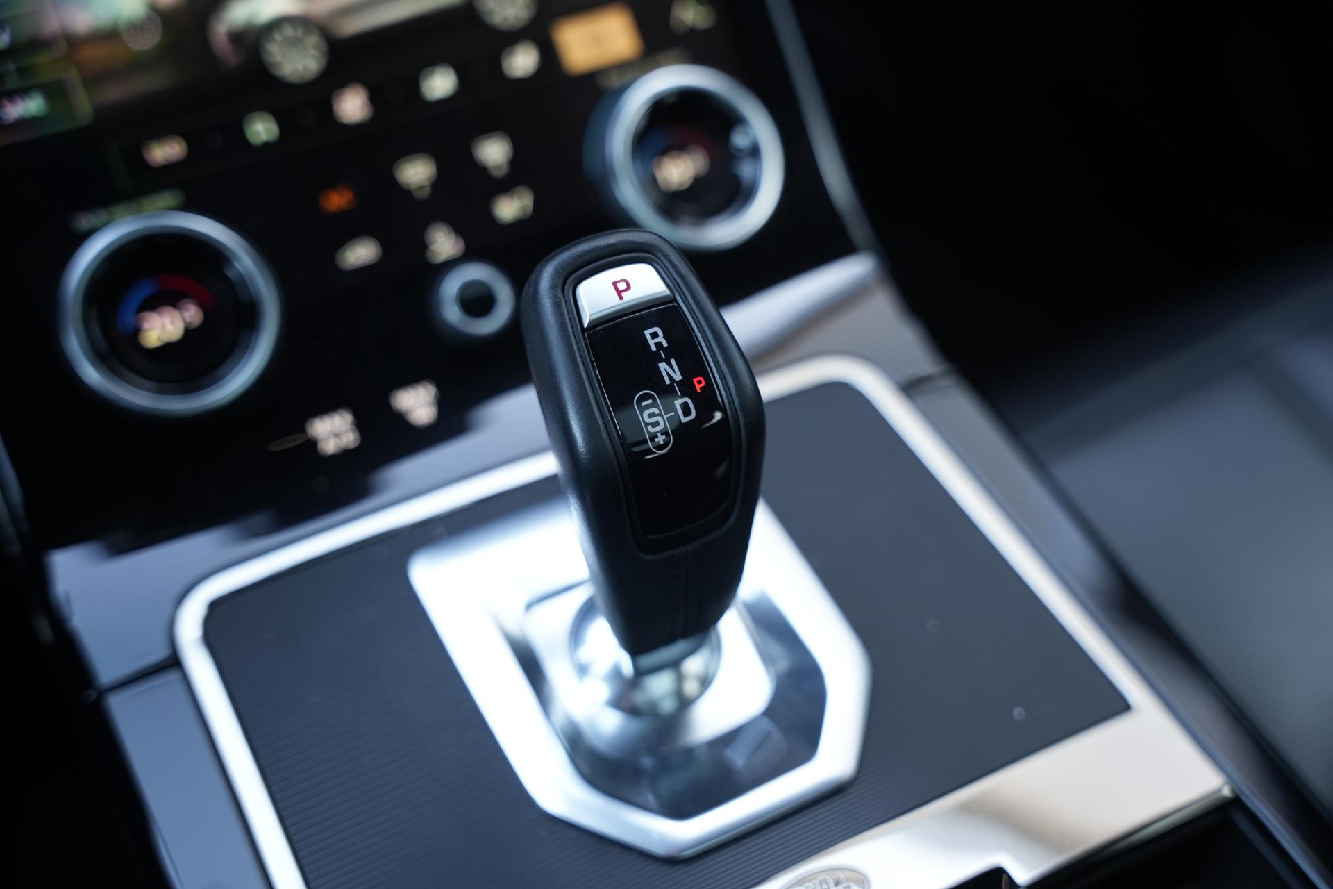 Land Rover Range Rover Evoque 1.5 P300e AWD R-Dynamic SE 2022 Eiger grey-JBC2409 (1DF) 16