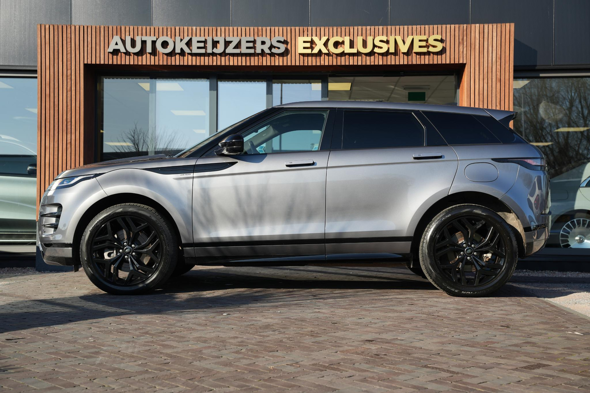 Land Rover Range Rover Evoque 1.5 P300e AWD R-Dynamic SE 2022 Eiger grey-JBC2409 (1DF) 3