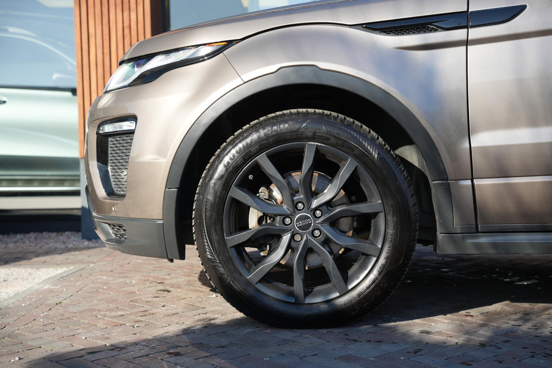 Land Rover Range Rover Evoque 2.0 TD4 HSE Dynamic 2016 Quartzite-JBC2162 (1AP) 12