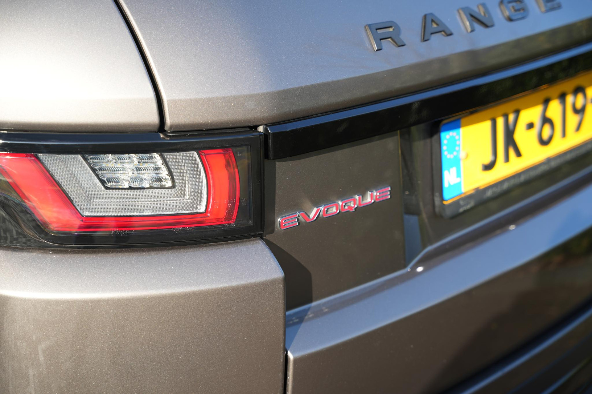 Land Rover Range Rover Evoque 2.0 TD4 HSE Dynamic 2016 Quartzite-JBC2162 (1AP) 14