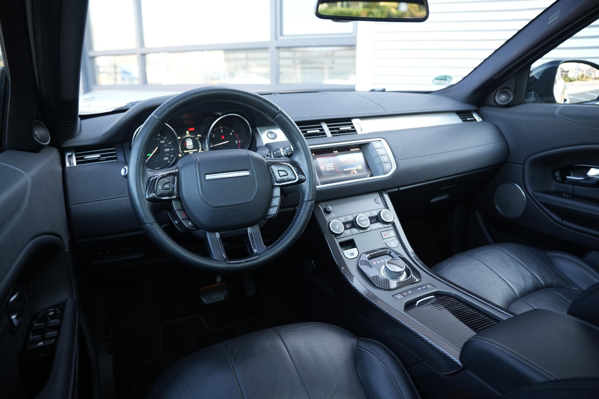 Land Rover Range Rover Evoque 2.0 TD4 HSE Dynamic 2016 Quartzite-JBC2162 (1AP) 2