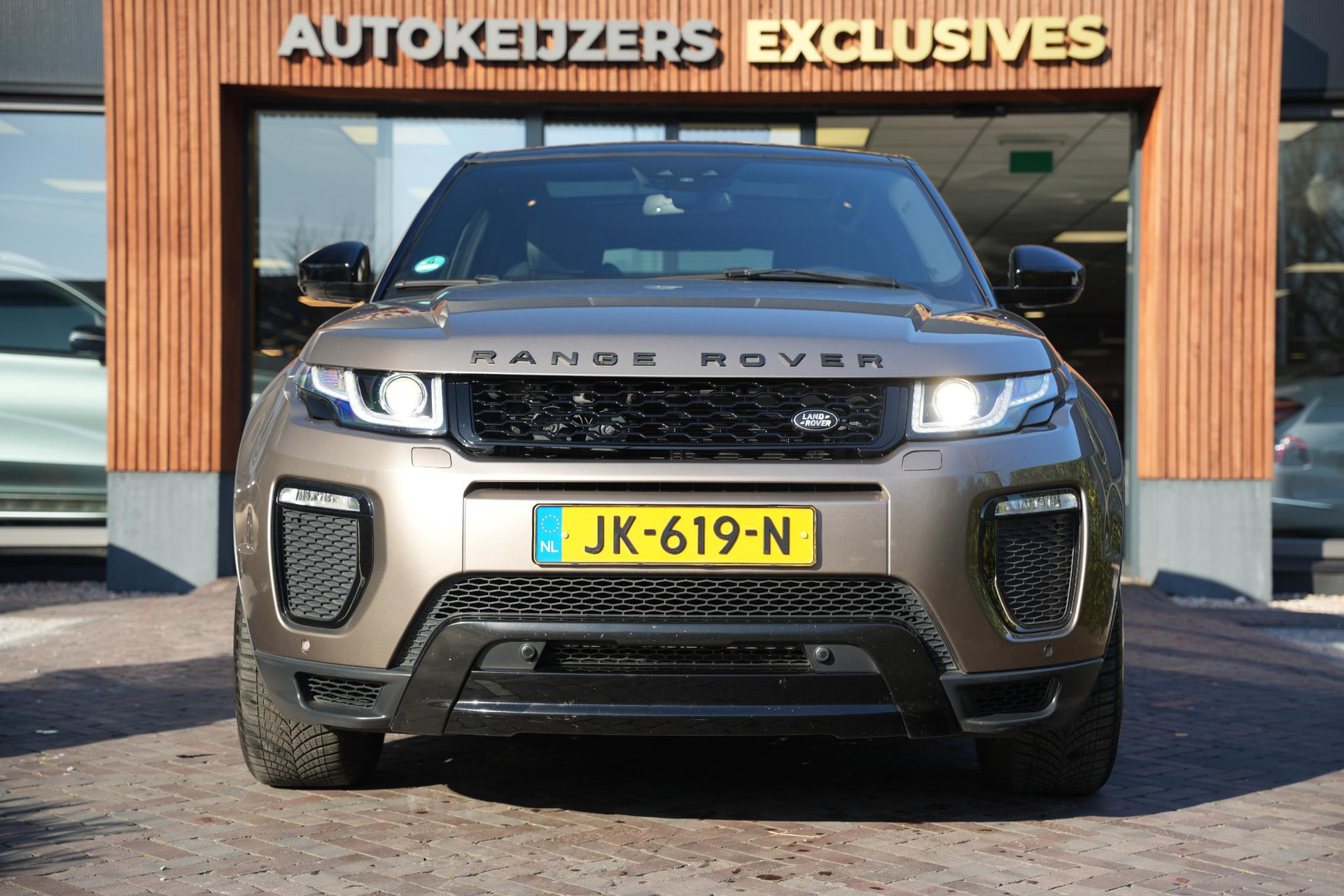 Land Rover Range Rover Evoque 2.0 TD4 HSE Dynamic 2016 Quartzite-JBC2162 (1AP) 3