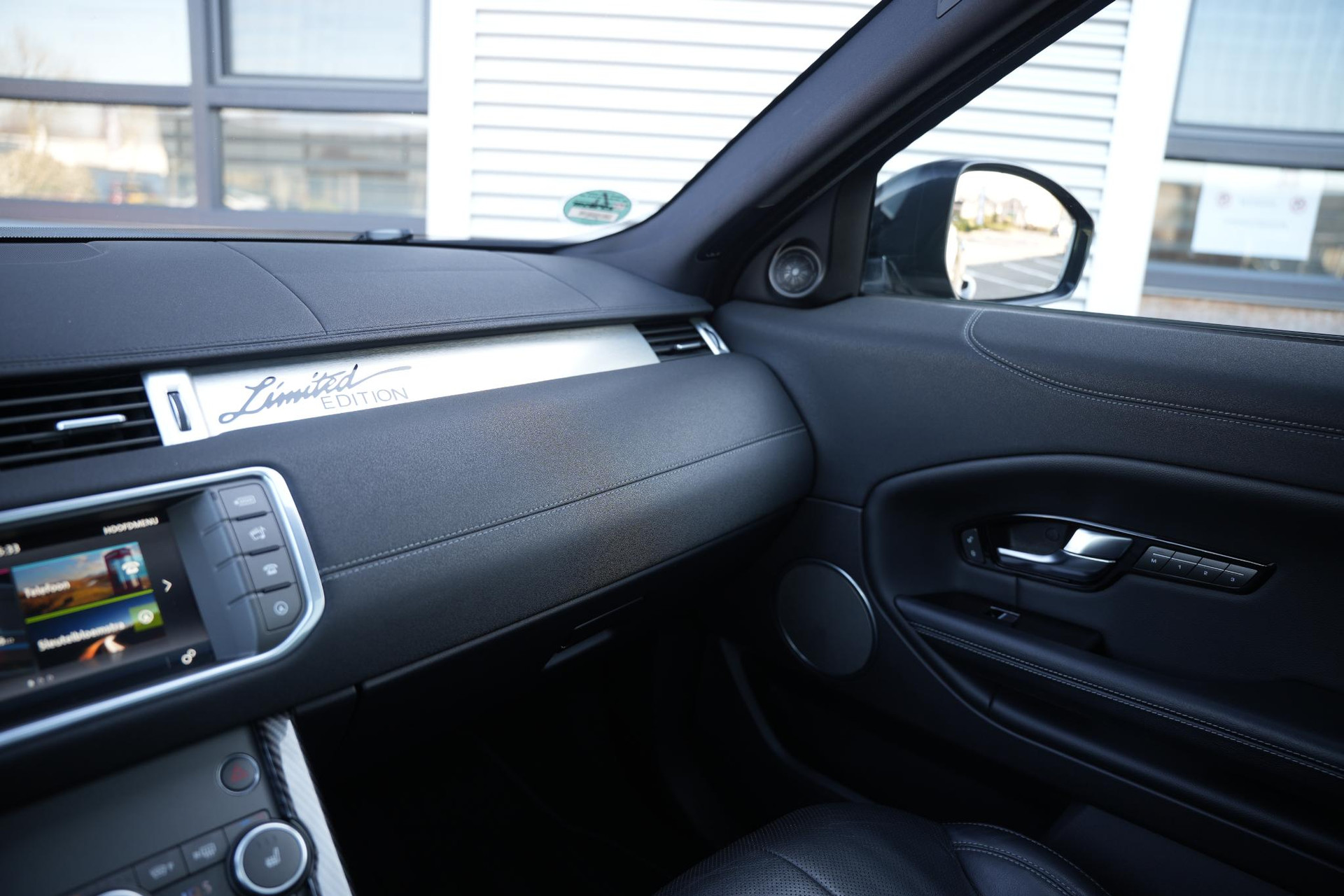 Land Rover Range Rover Evoque 2.0 TD4 HSE Dynamic 2016 Quartzite-JBC2162 (1AP) 30