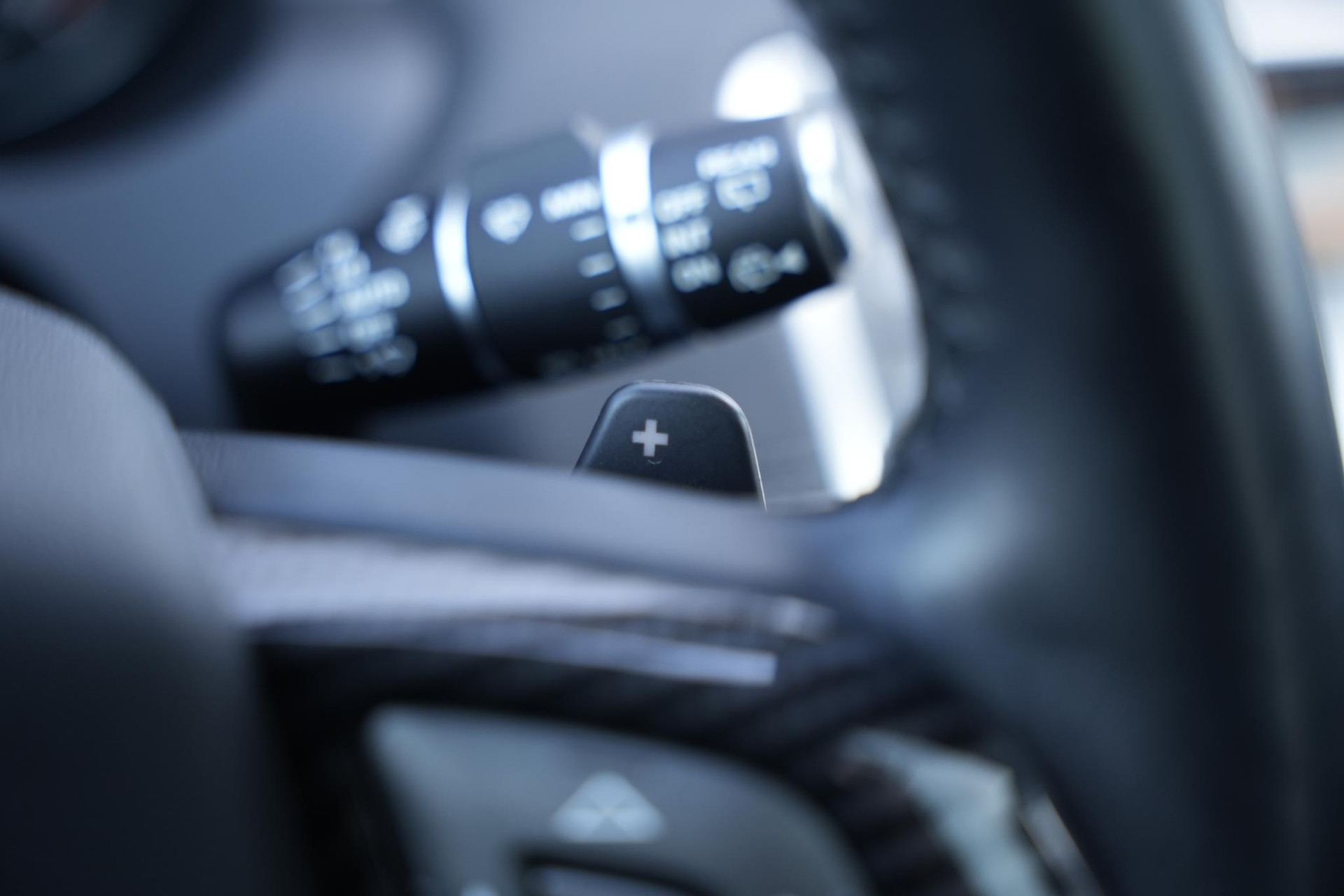 Land Rover Range Rover Evoque 2.0 TD4 HSE Dynamic 2016 Quartzite-JBC2162 (1AP) 37