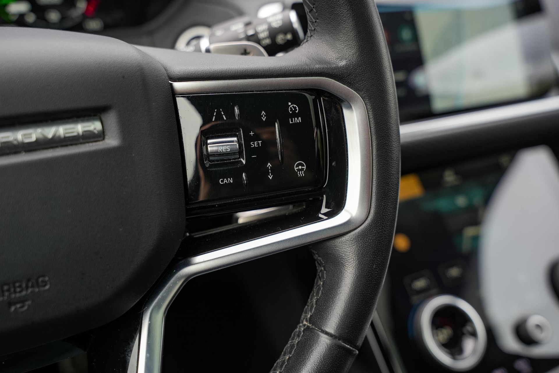 Land Rover Range Rover Velar 2.0 P400e Edition 2023 Exterior Paint - Santorini Black (1AG) 20