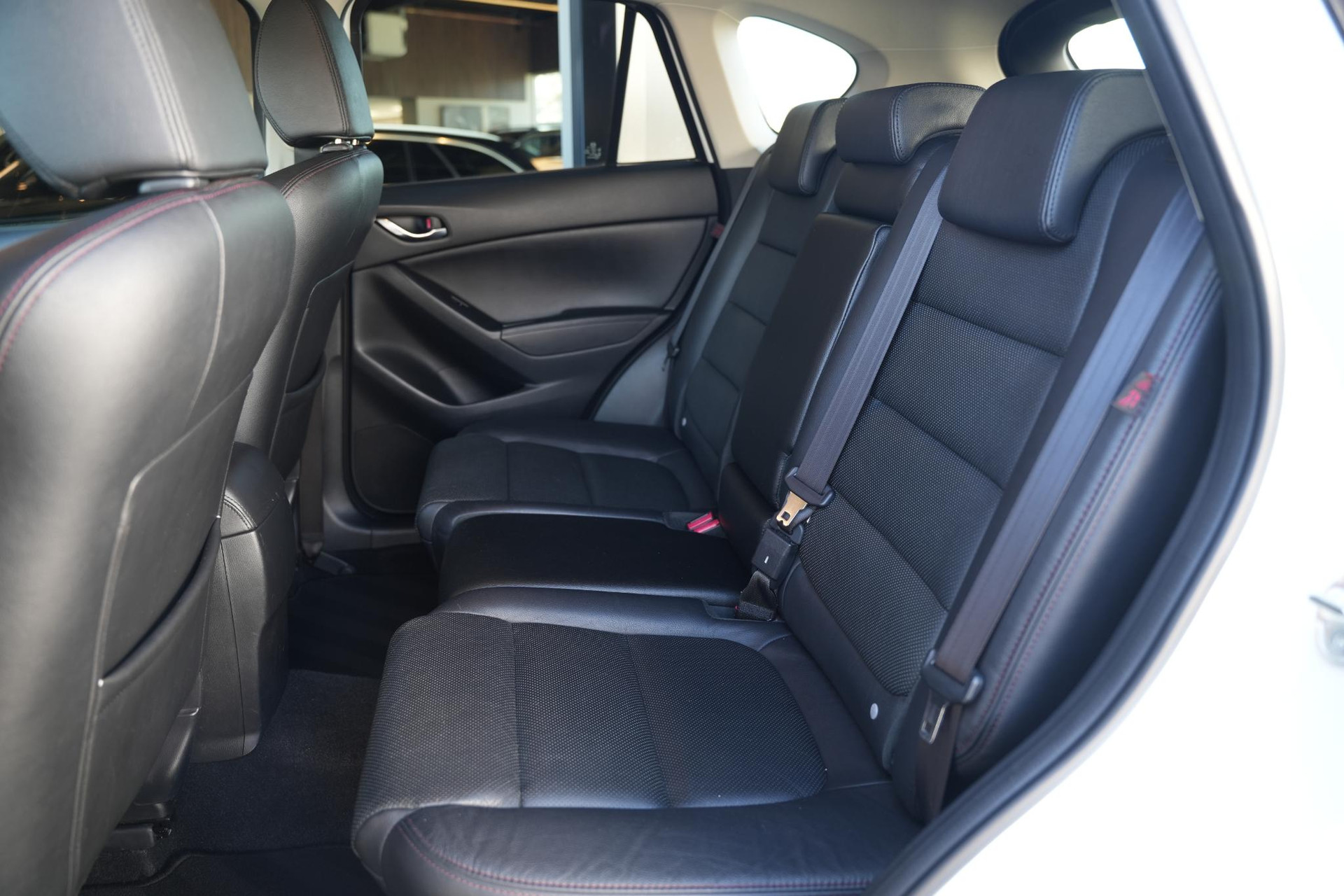 Mazda CX-5 2.0 SkyActiv-G 165 GT-M Line 2WD 2017 Crystal white pearl 13