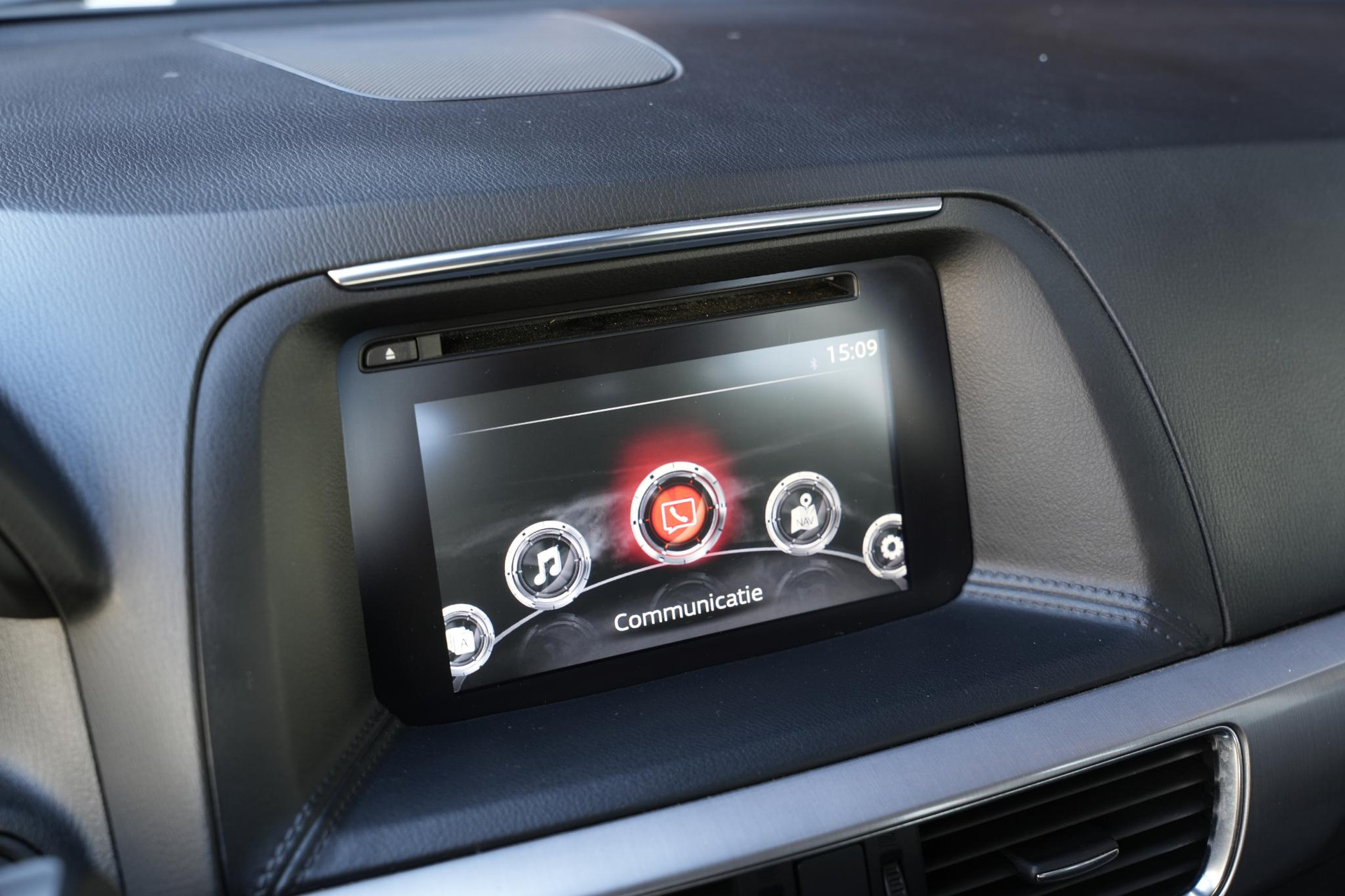 Mazda CX-5 2.0 SkyActiv-G 165 GT-M Line 2WD 2017 Crystal white pearl 23