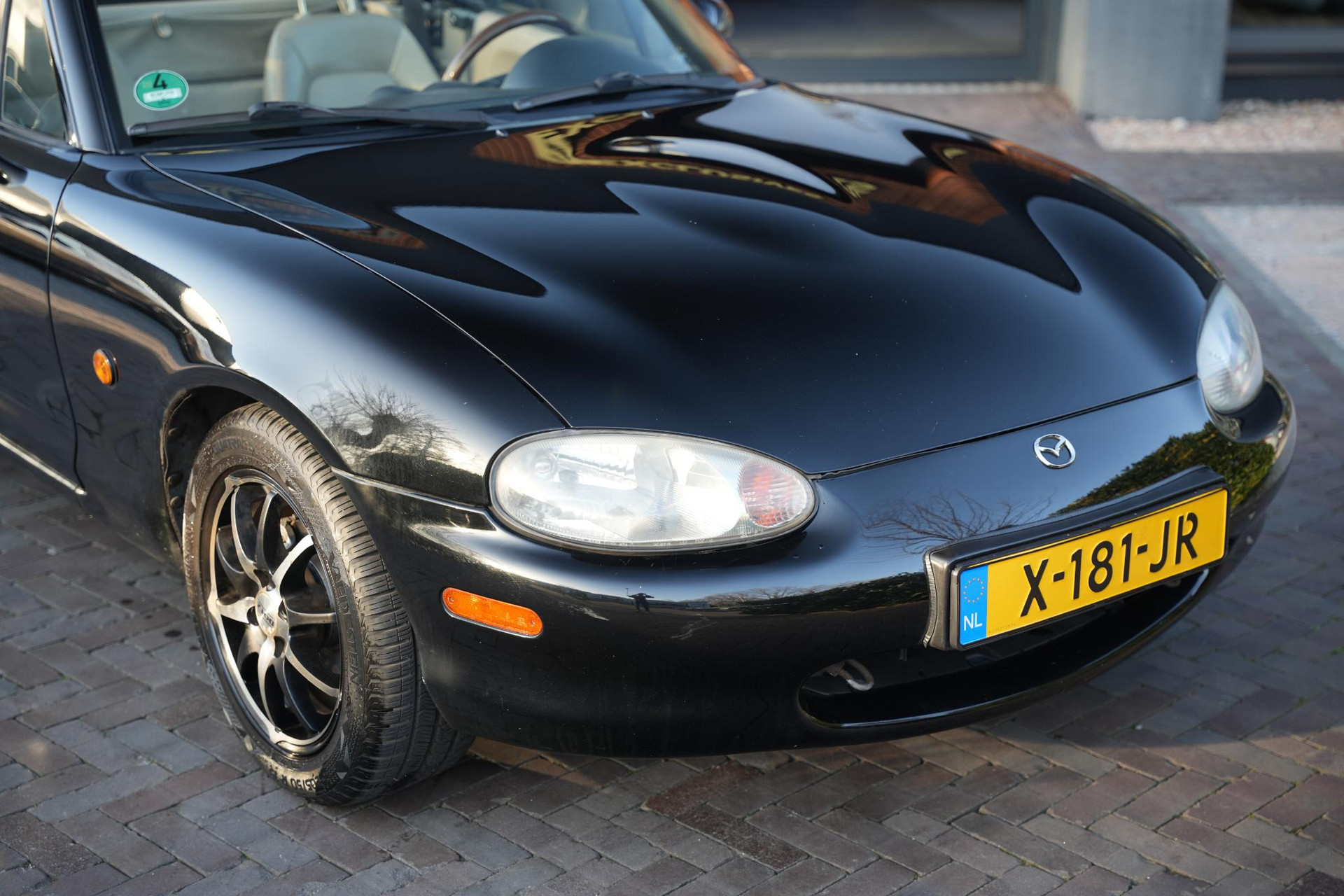 Mazda MX-5 1.6i 2000  10