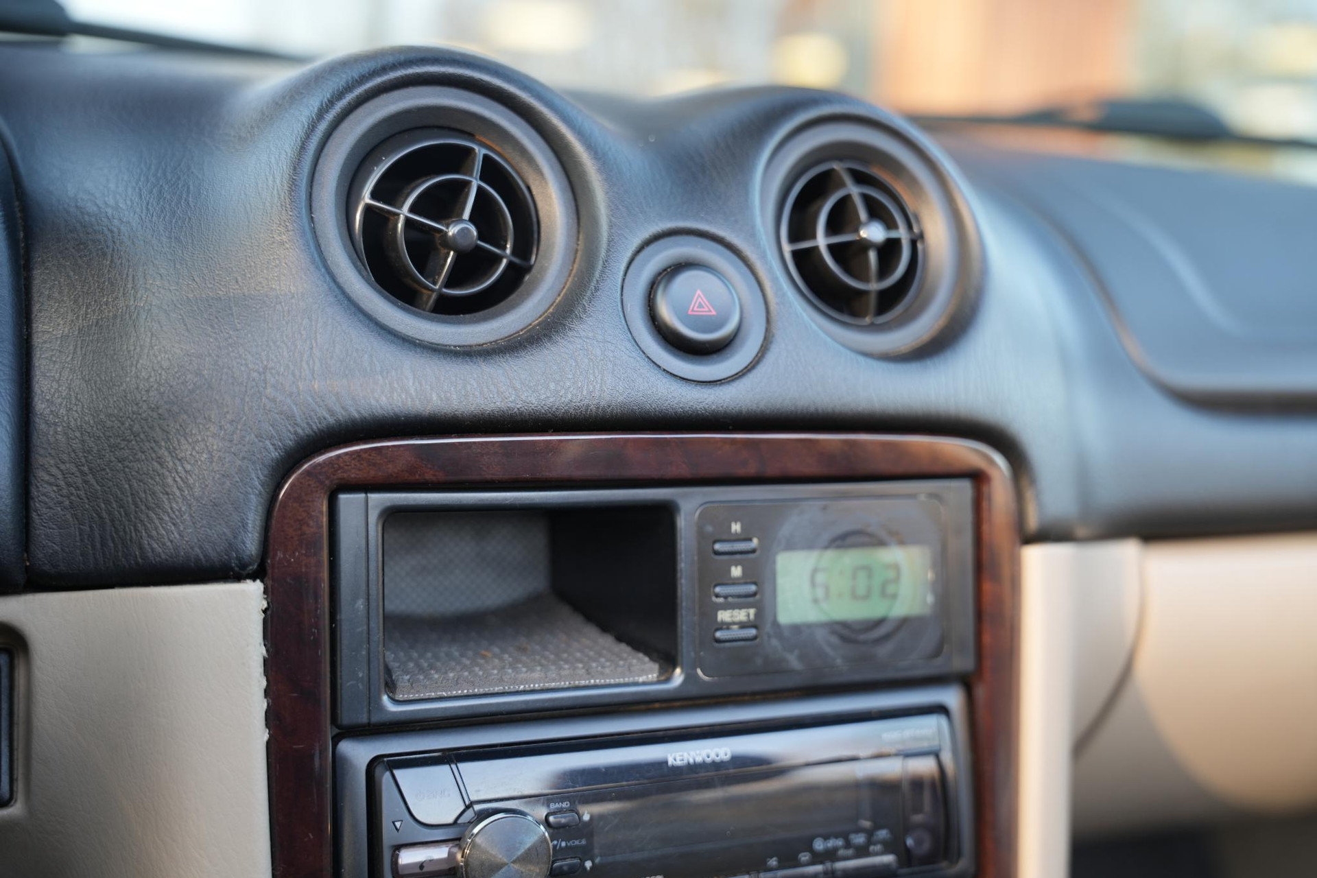 Mazda MX-5 1.6i 2000  22