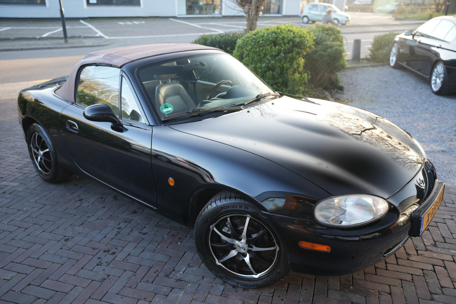 Mazda MX-5 1.6i 2000  34